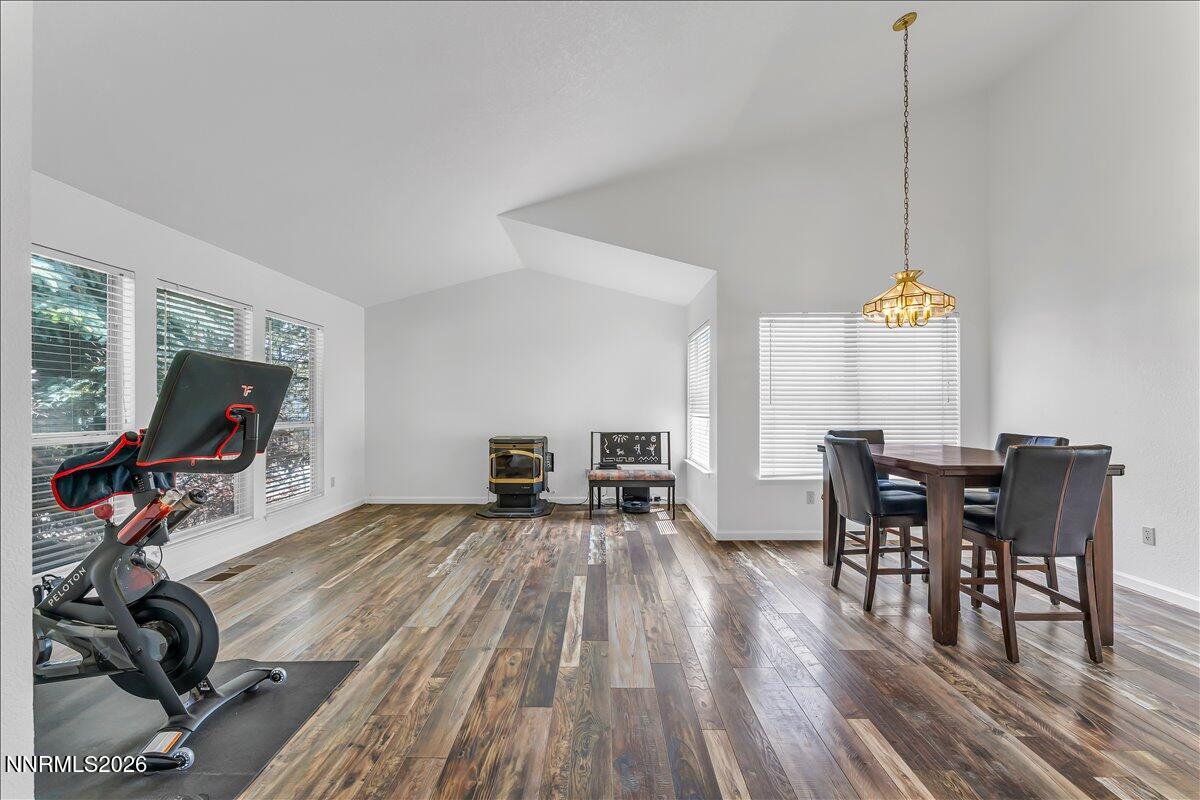 10 Eagle Claw Court Property Photo 8