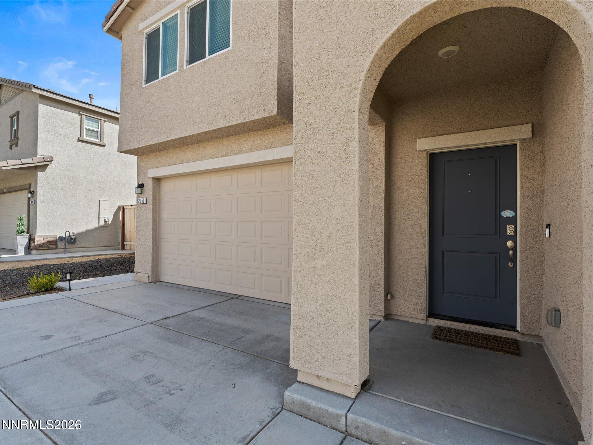 2050 Painted Sky Way Property Photo 3