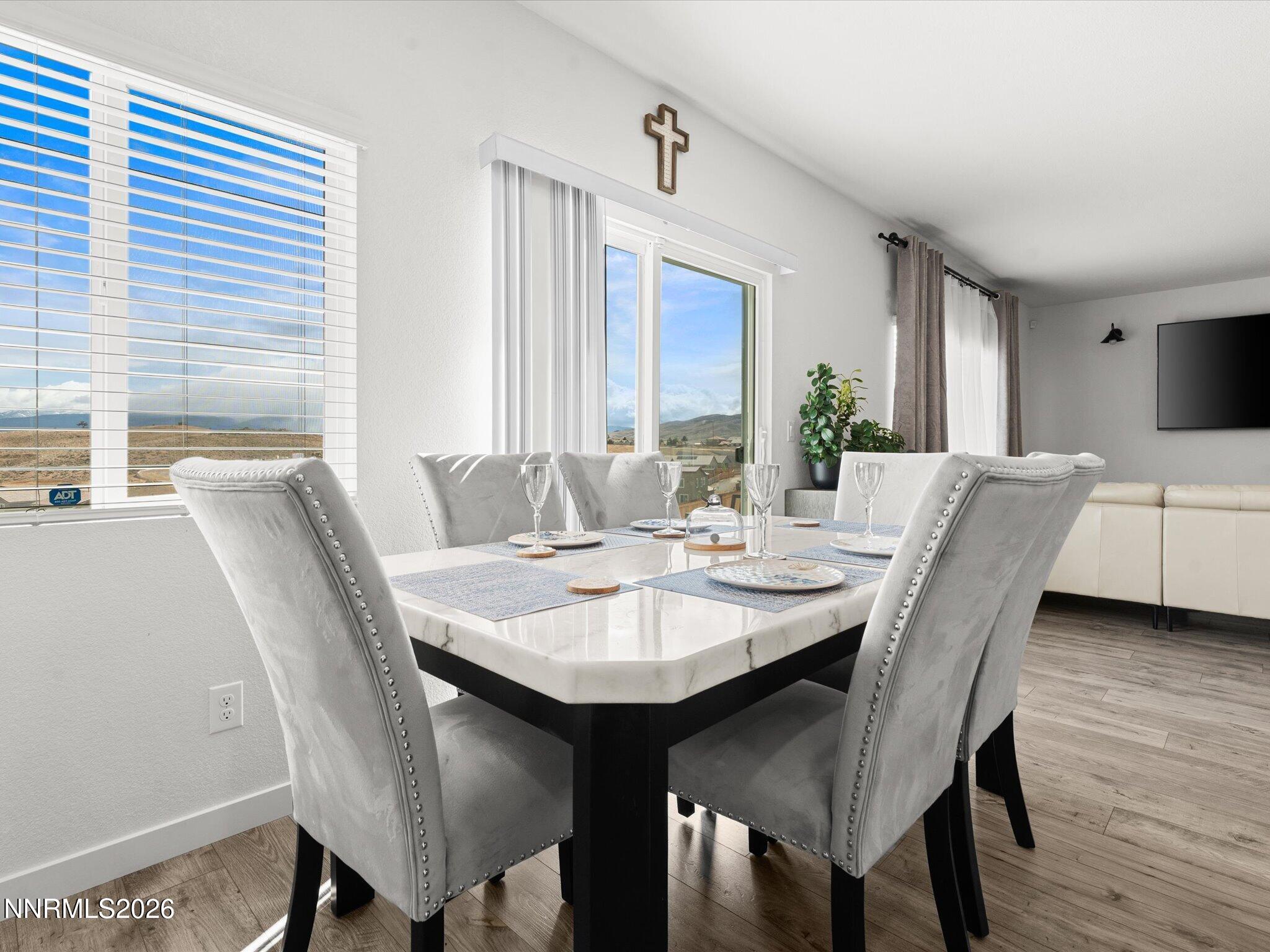 2050 Painted Sky Way Property Photo 21