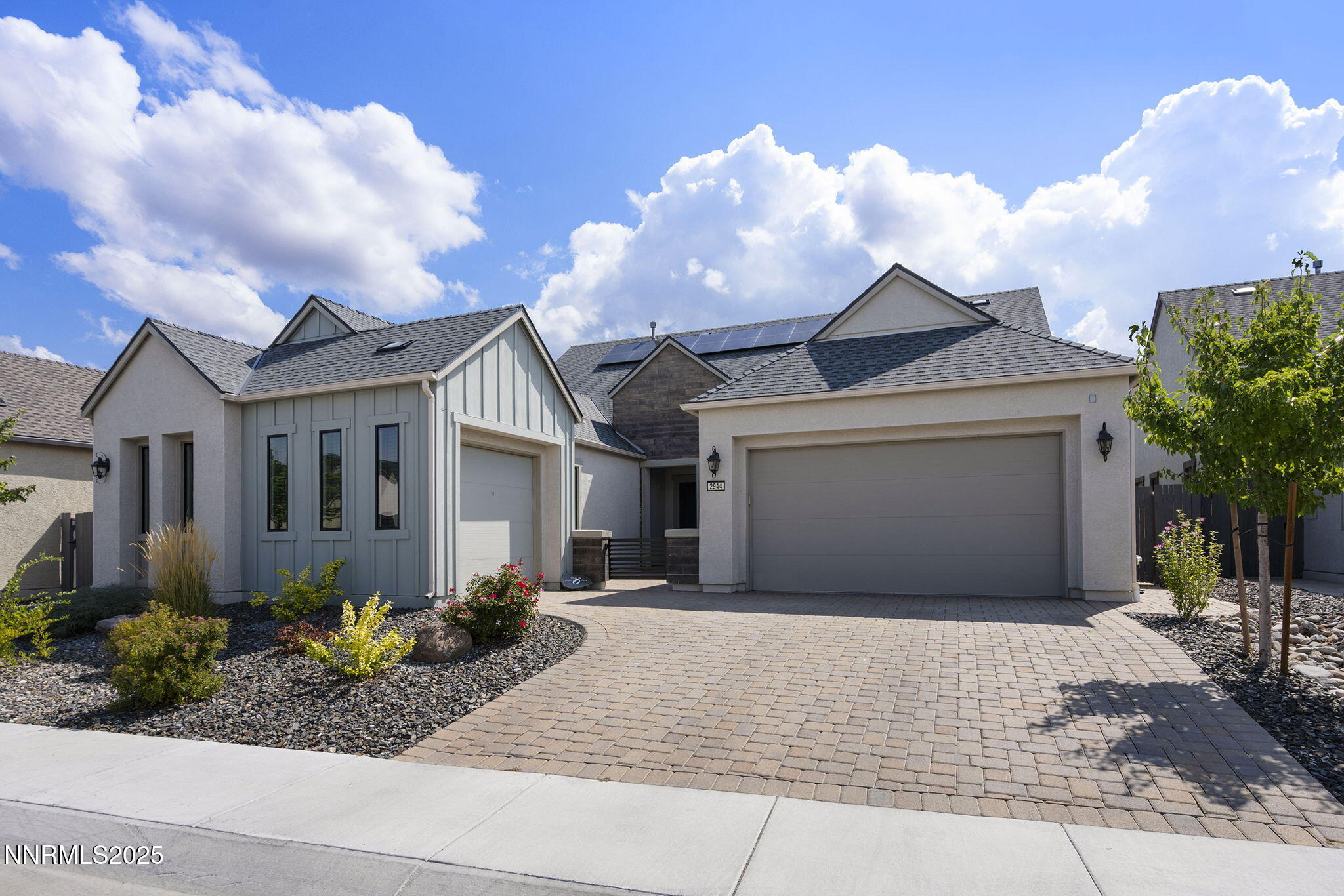 2944 Ruby Desert Drive Property Photo 1