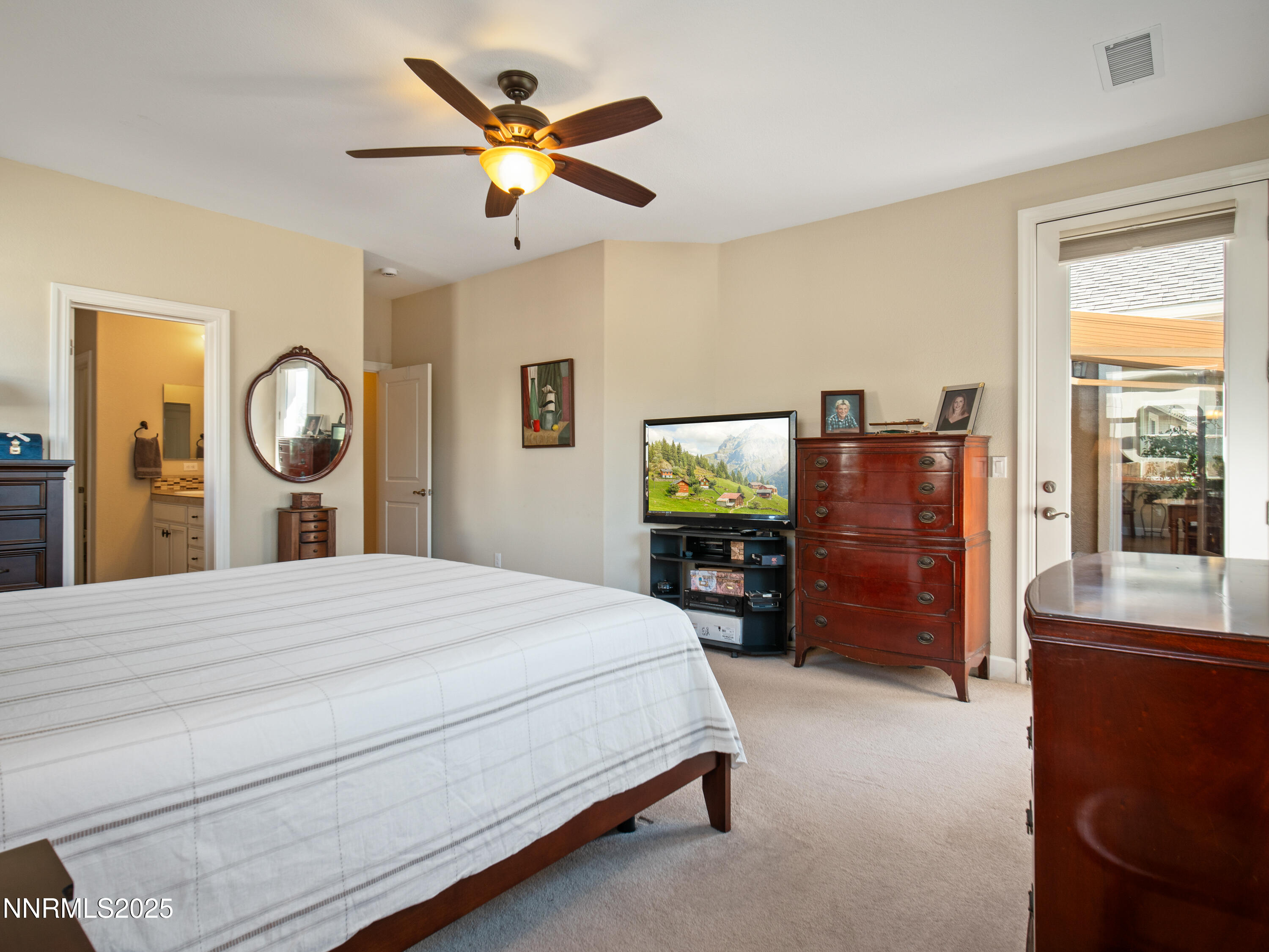 1221 Lasso Lane Property Photo 15