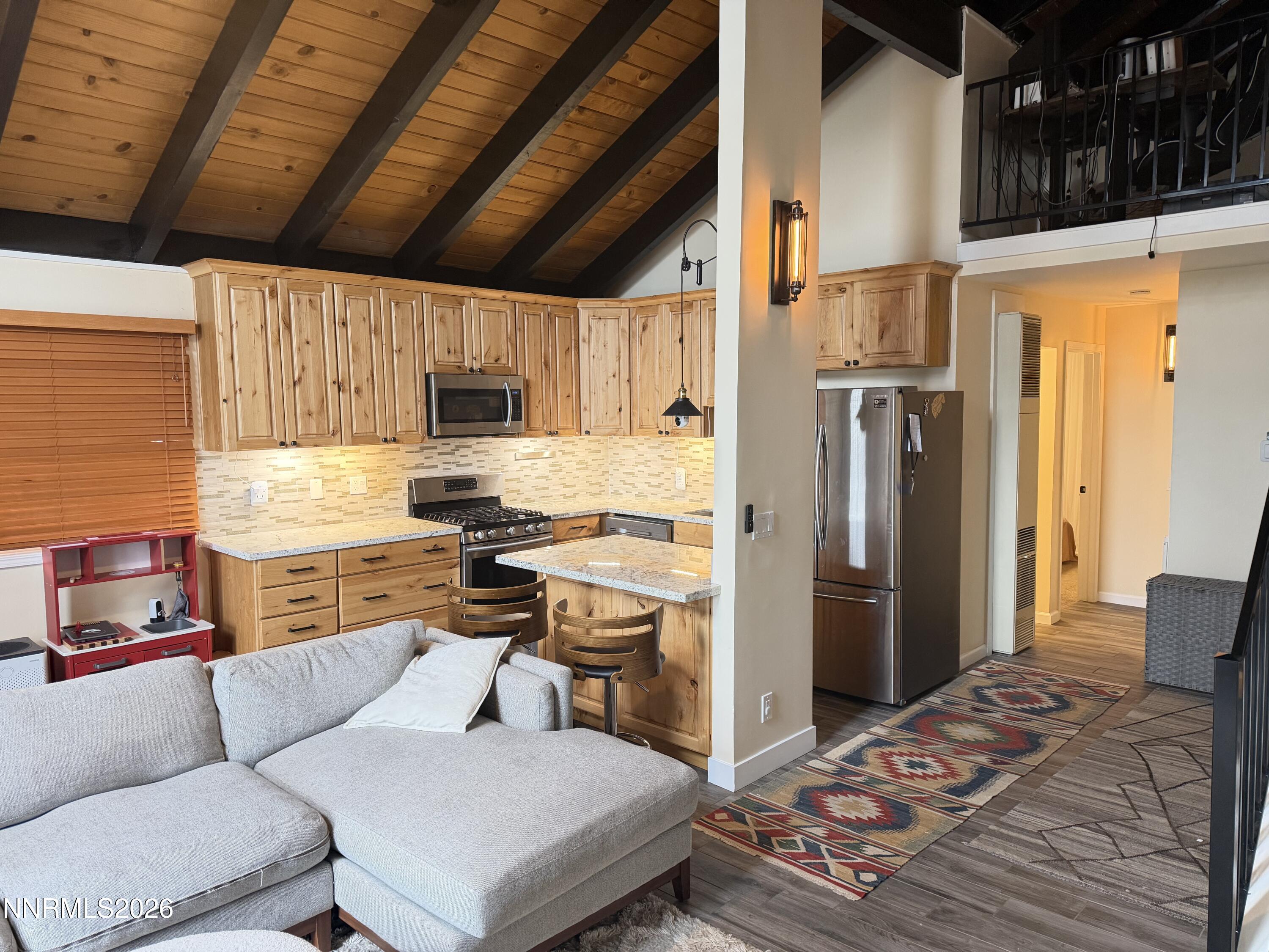 360 Quaking Aspen Lane C Property Photo 6