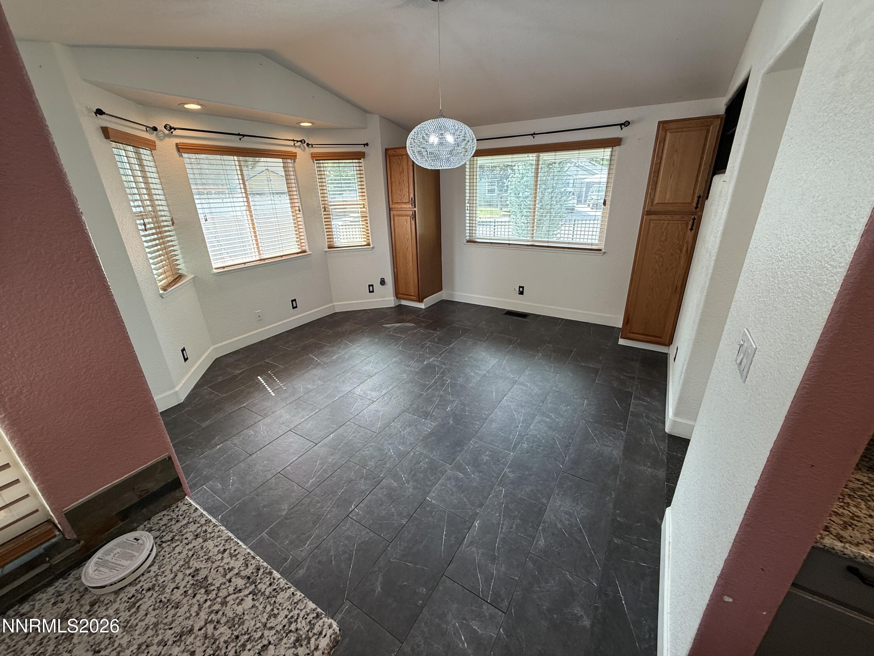 4135 Mina Way Property Photo 14