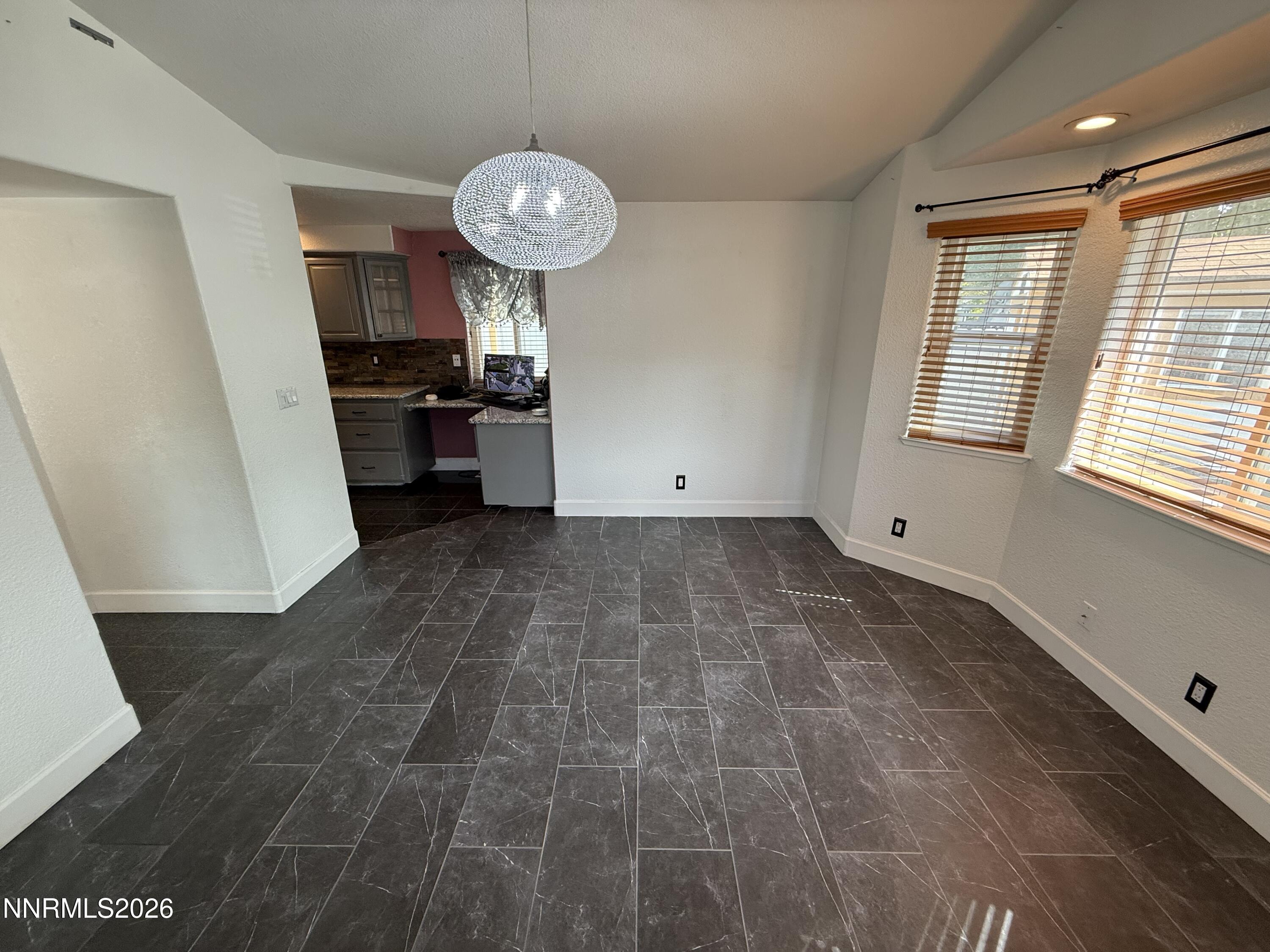 4135 Mina Way Property Photo 15