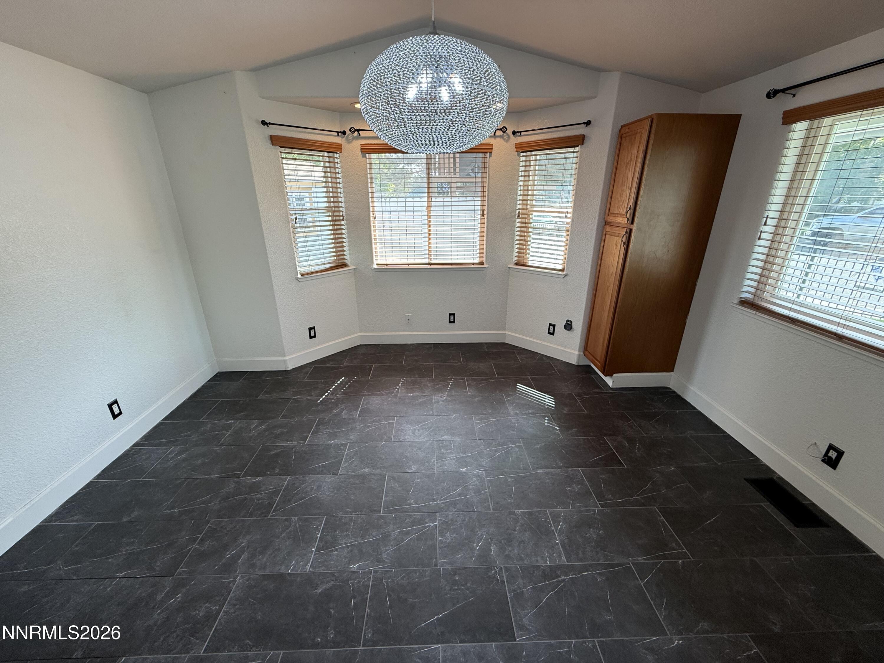 4135 Mina Way Property Photo 17
