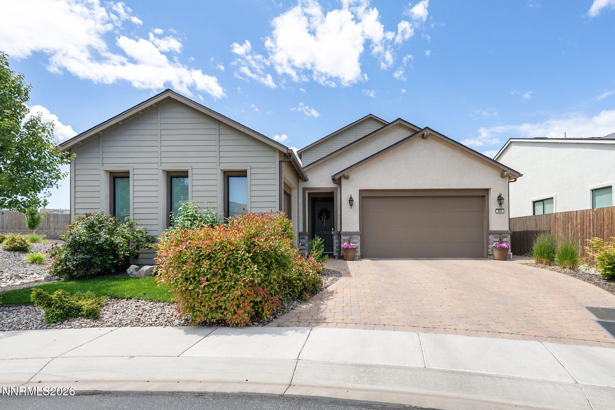 905 Iron River Court Property Photo 3