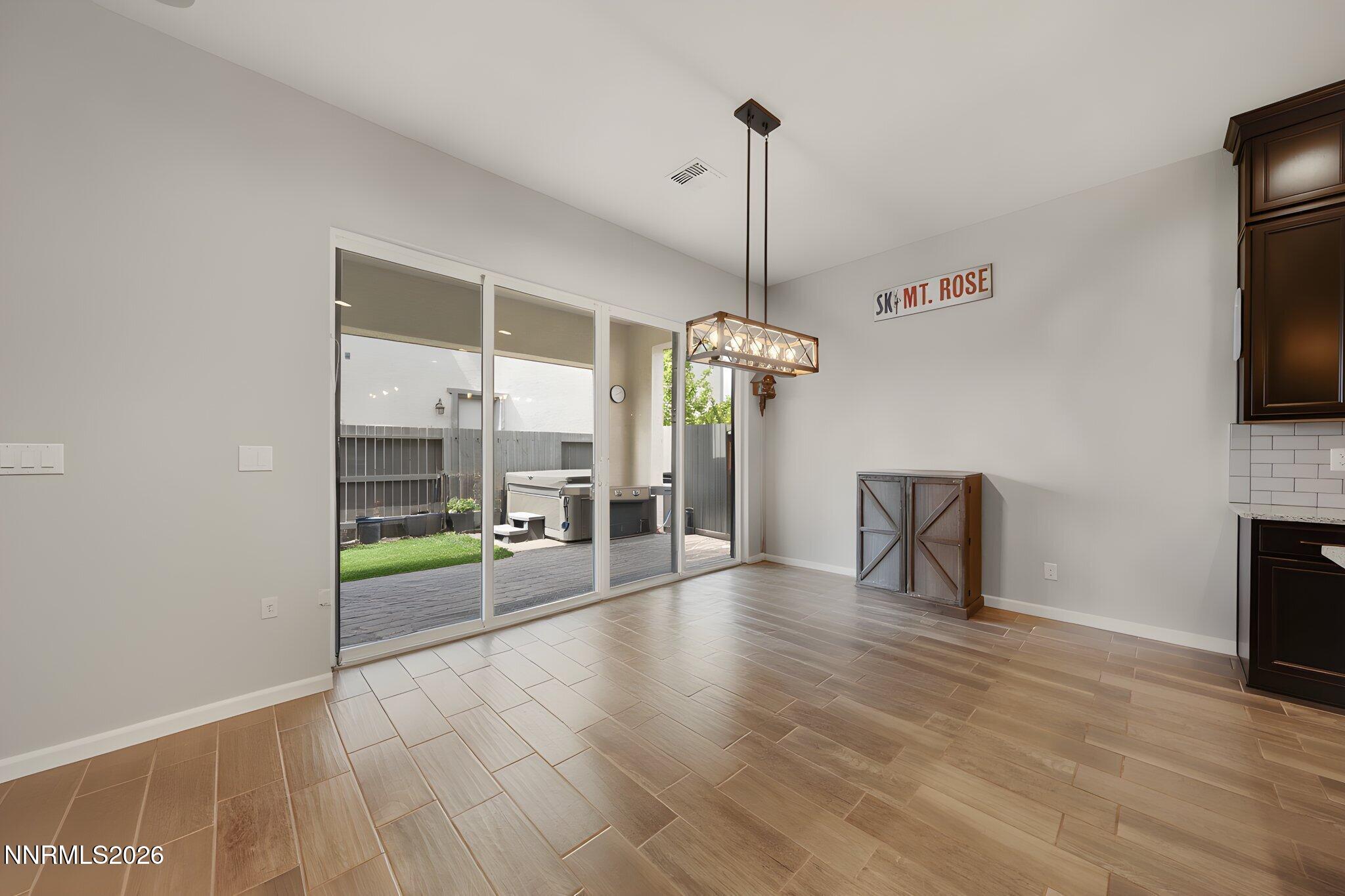 905 Iron River Court Property Photo 15