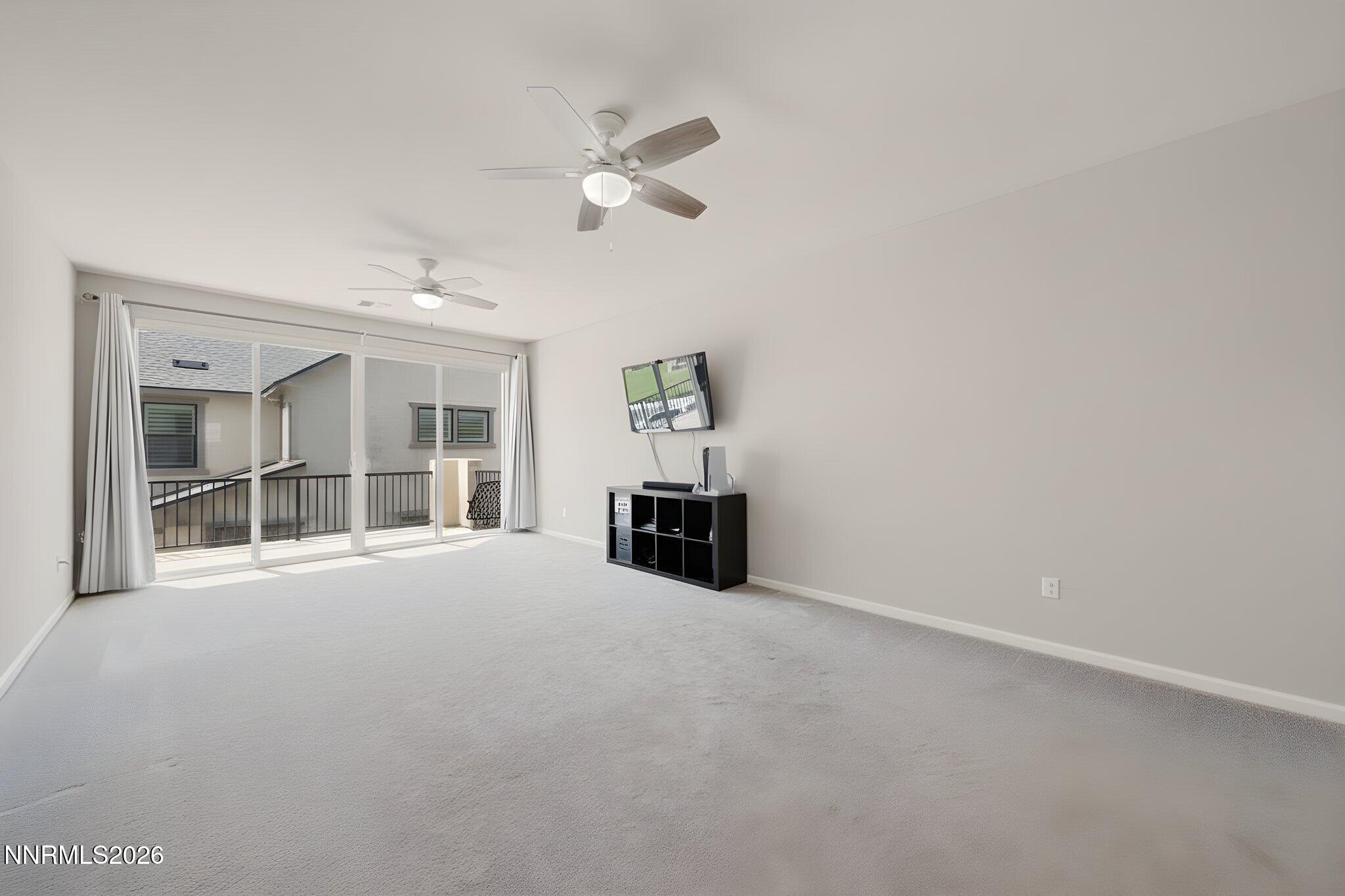 905 Iron River Court Property Photo 24