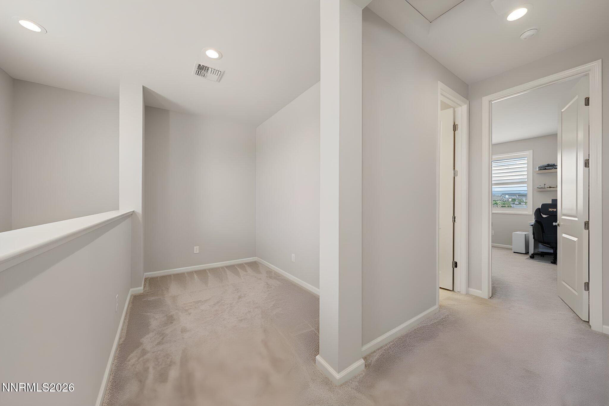 905 Iron River Court Property Photo 25