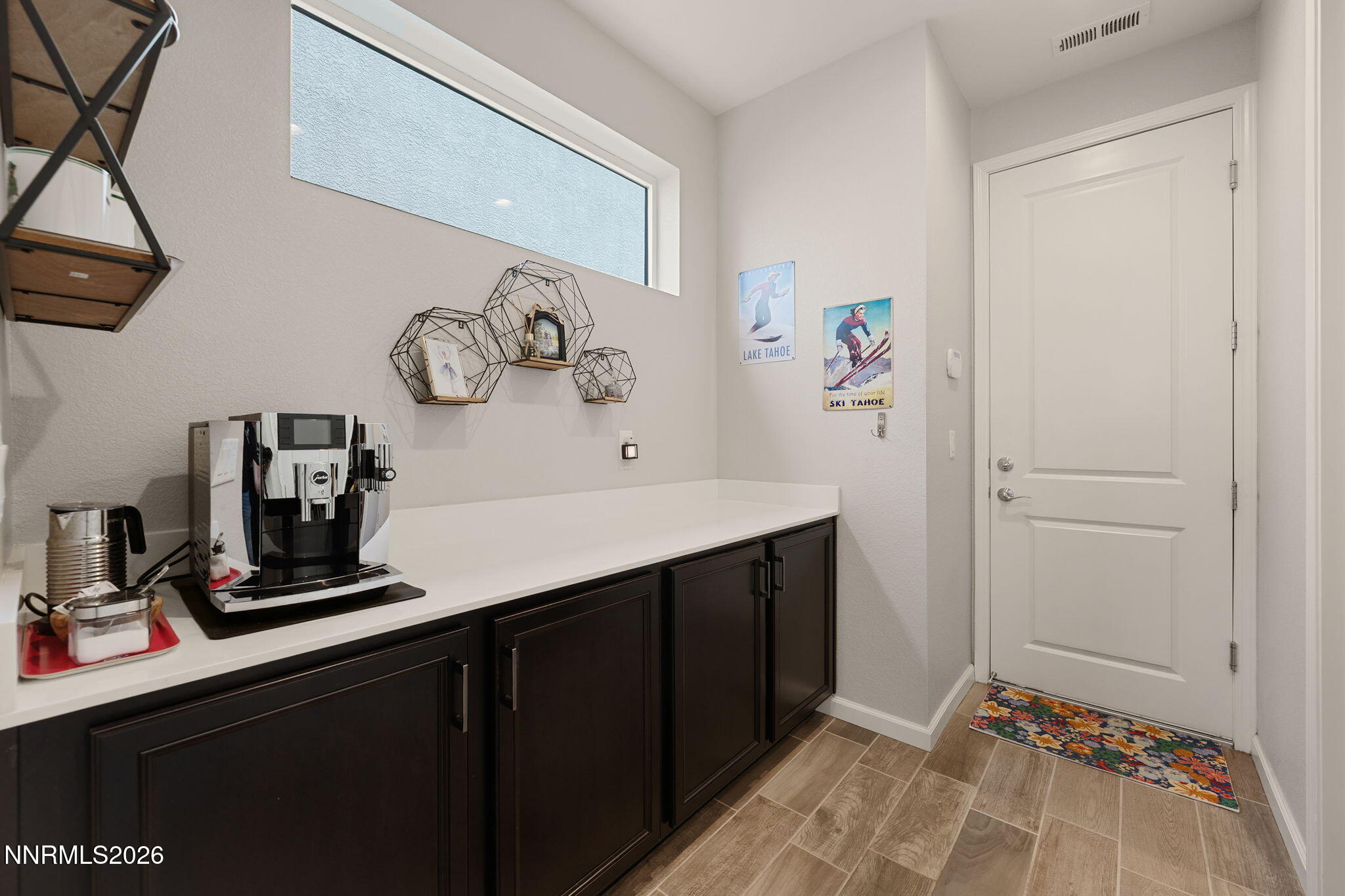 905 Iron River Court Property Photo 37