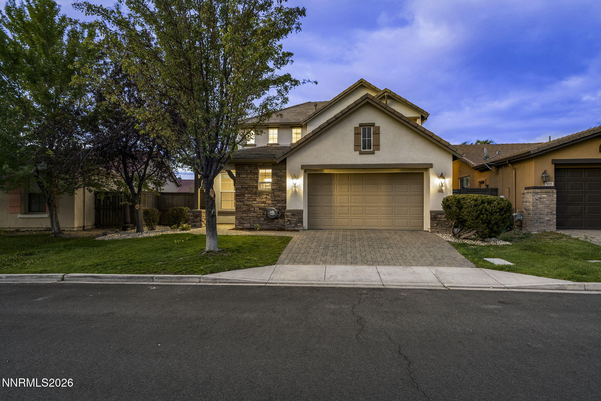 445 Sysonby Court Property Photo 1
