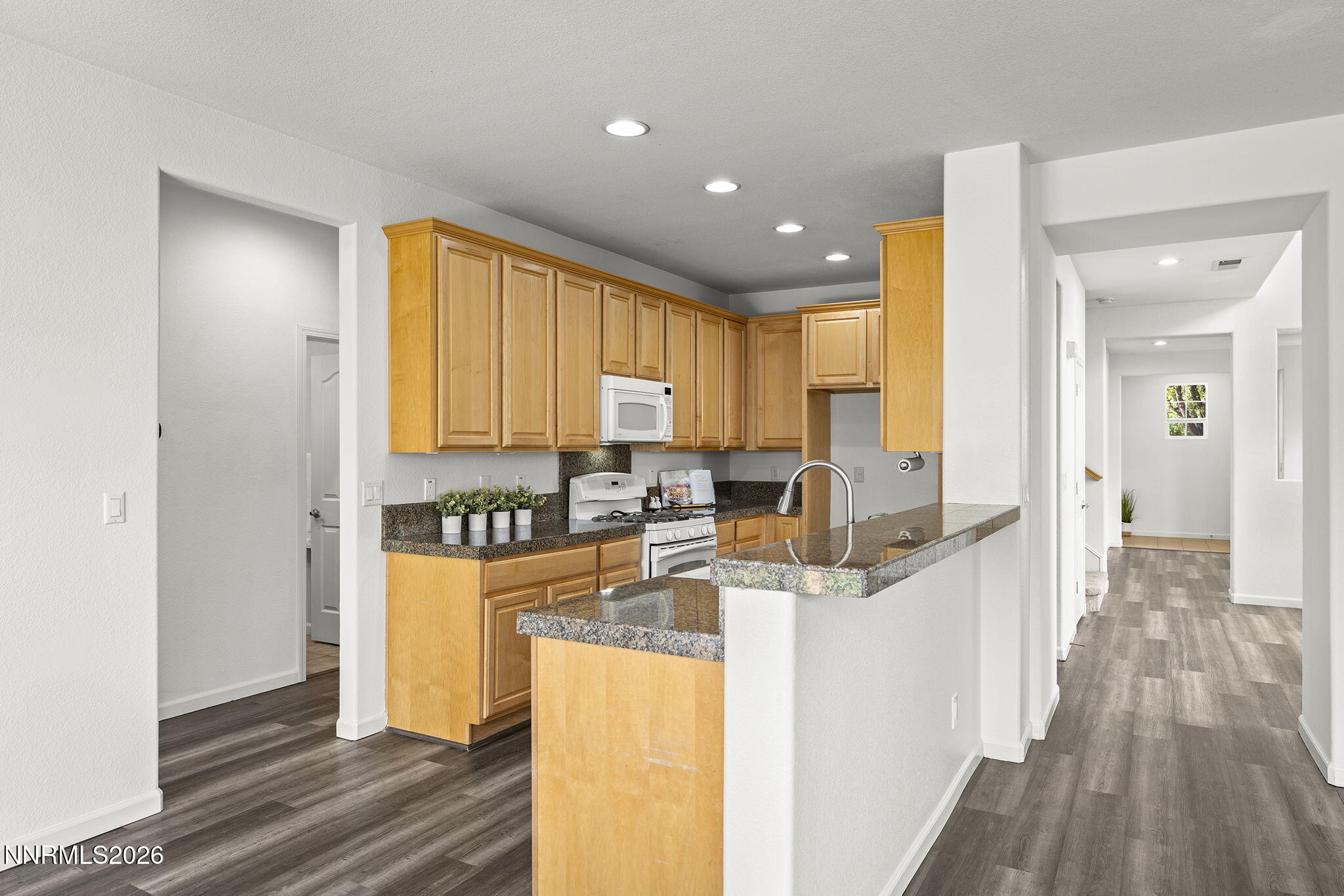 445 Sysonby Court Property Photo 13