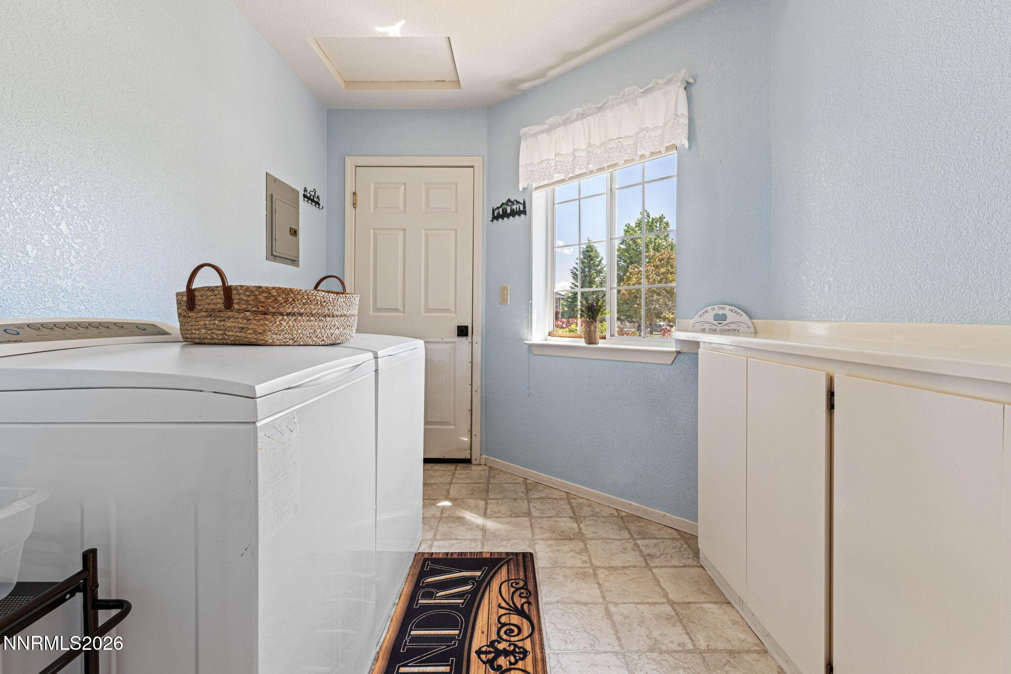 616 Kim Court Property Photo 33
