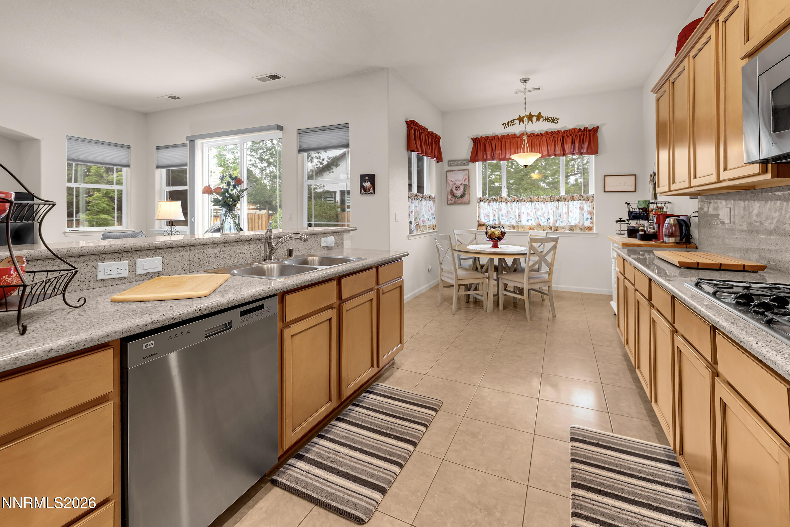 6659 Equation Drive Property Photo 18