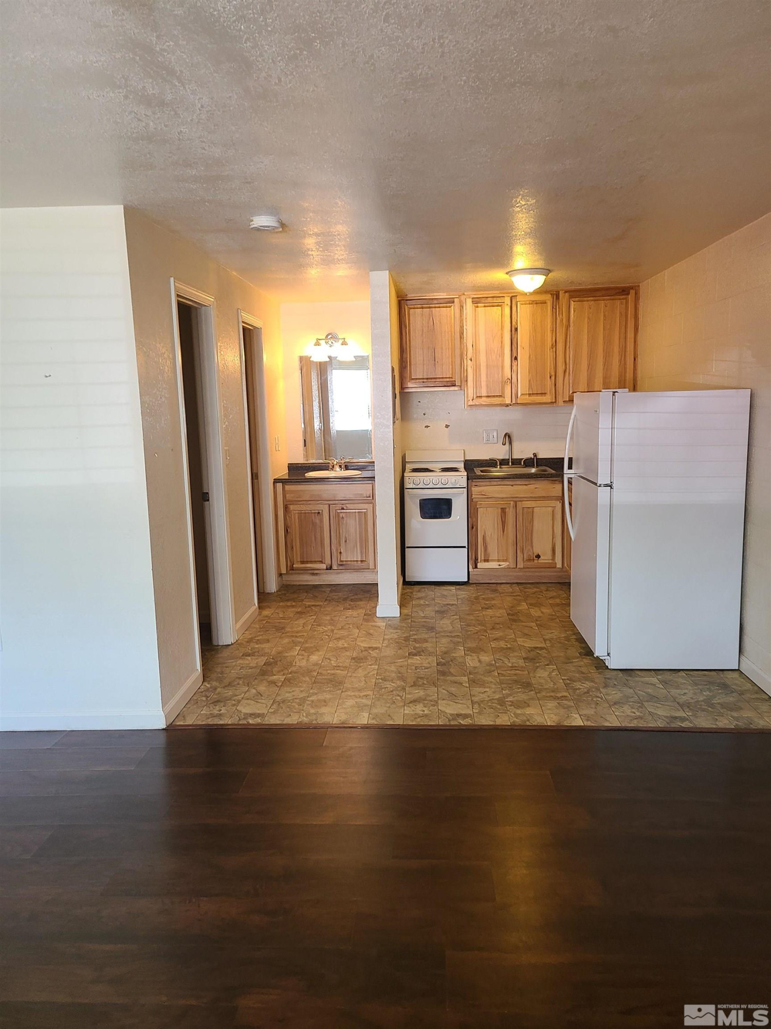 3300 Imperial Way Property Photo 11