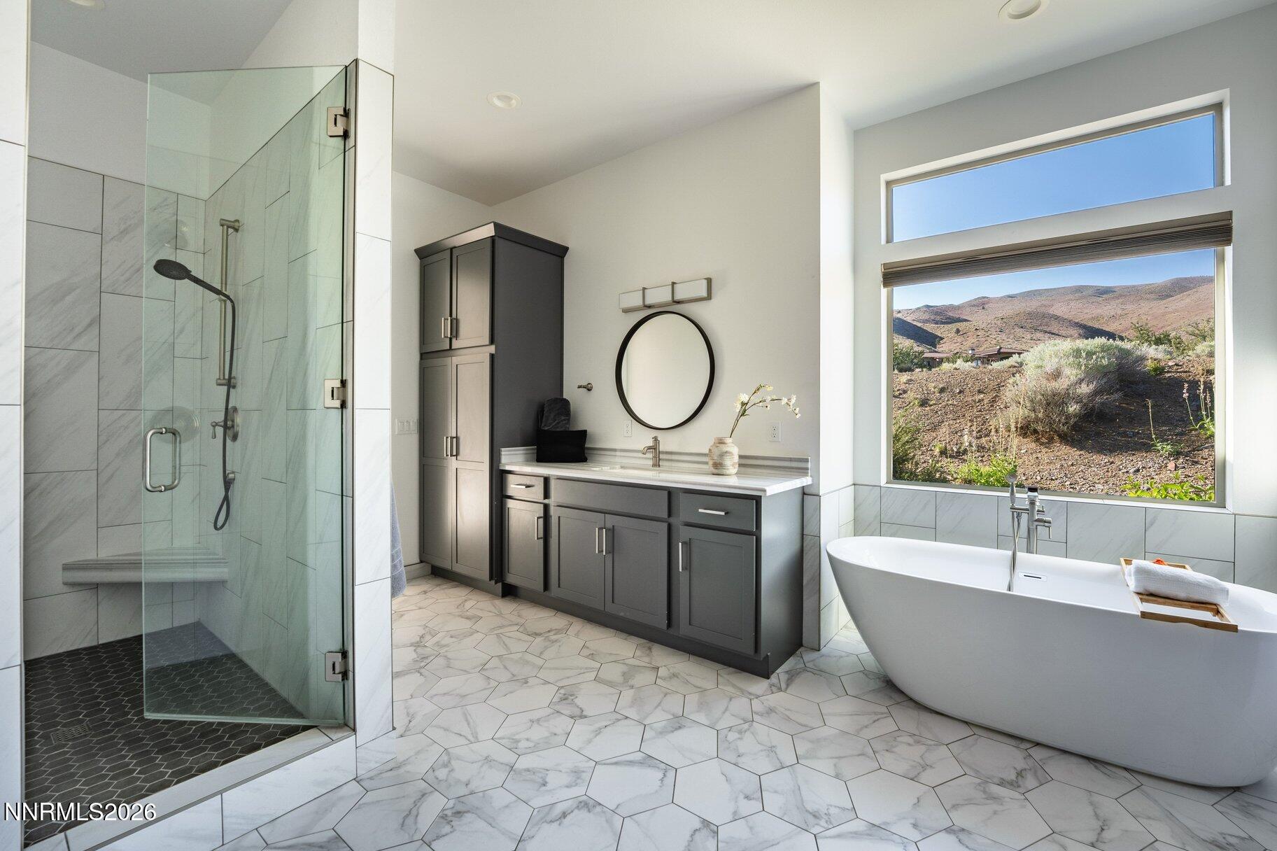 2475 Drake Wood Court Property Photo 15