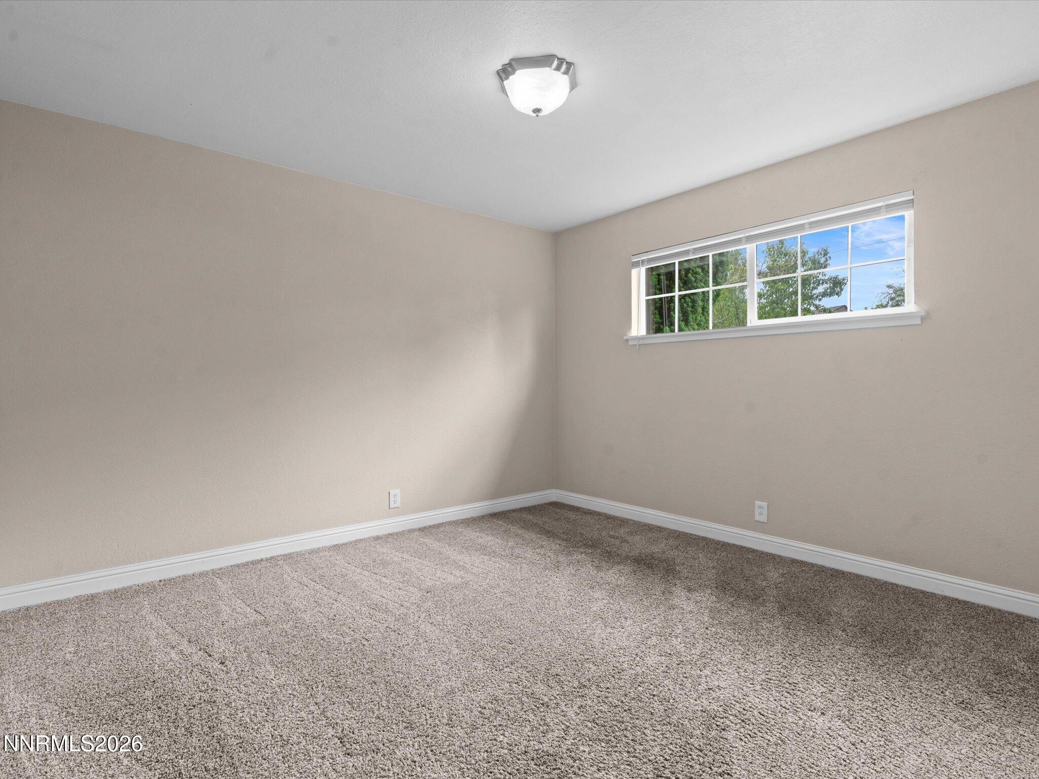 1675 Harvard Way Property Photo 13