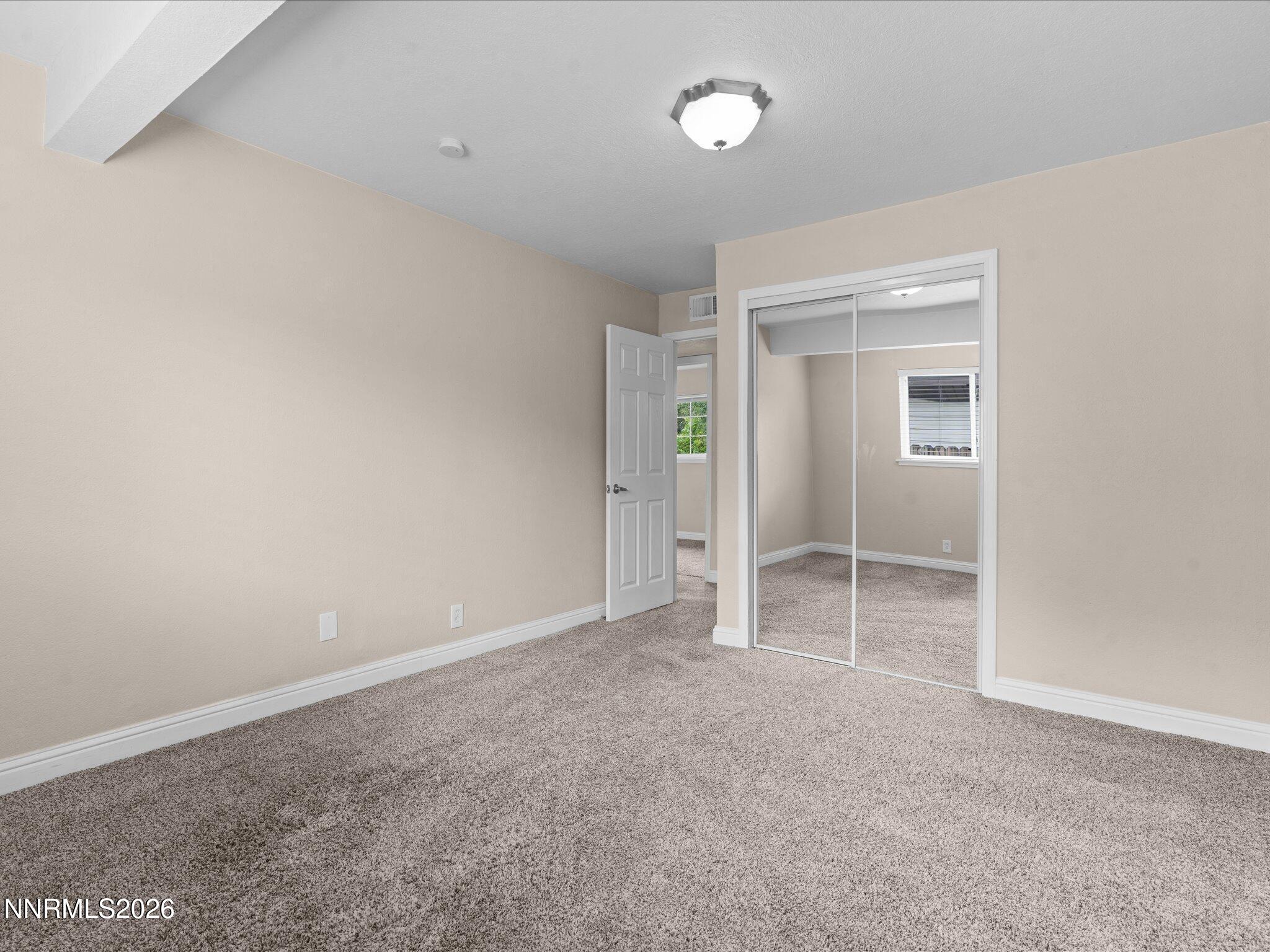 1675 Harvard Way Property Photo 17