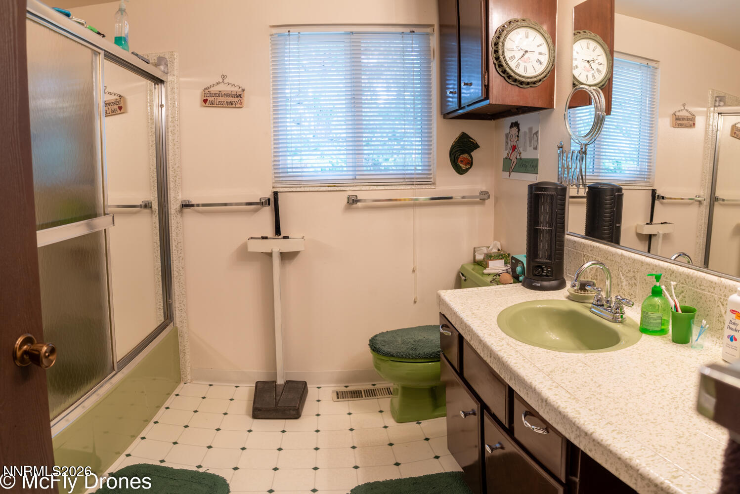 4290 Garlan Lane Property Photo 18