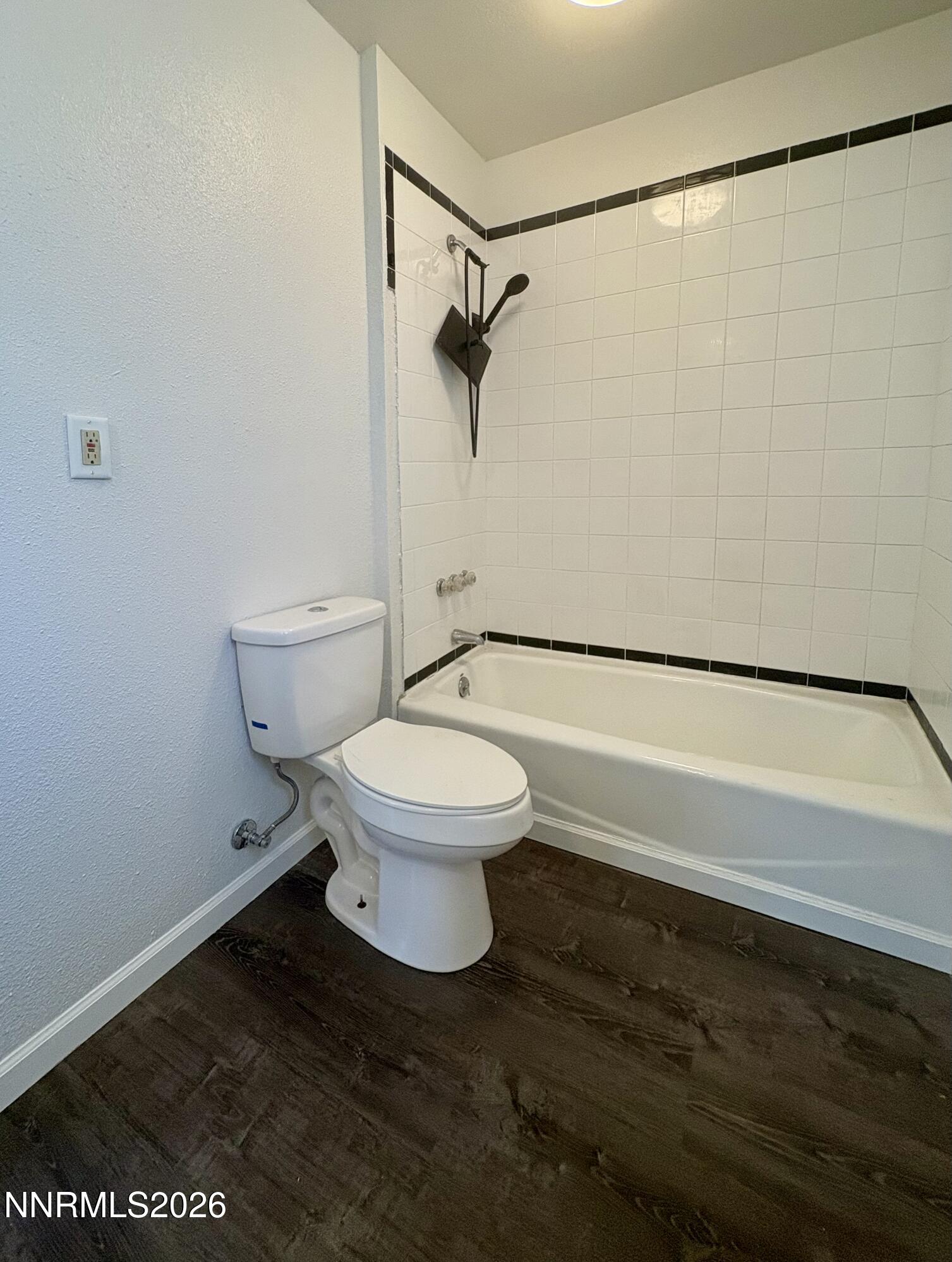 825 Franklin Avenue Property Photo 13