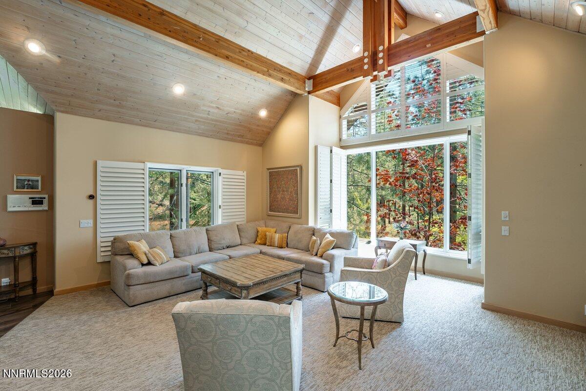 11 Kelly Circle Property Photo 14