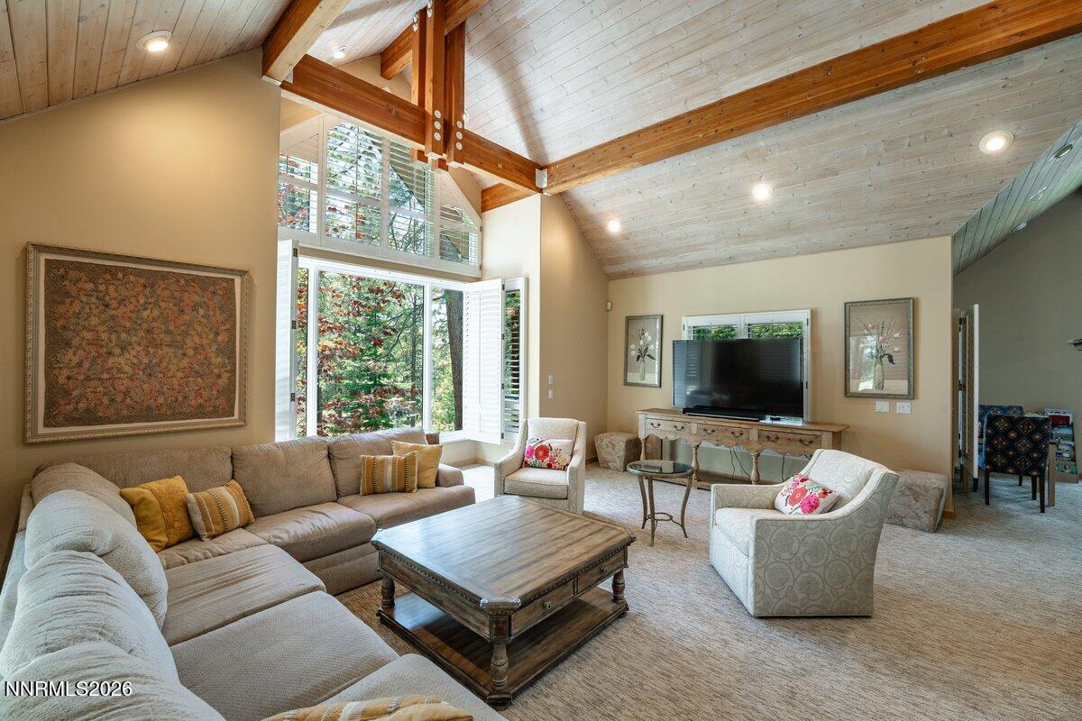 11 Kelly Circle Property Photo 15
