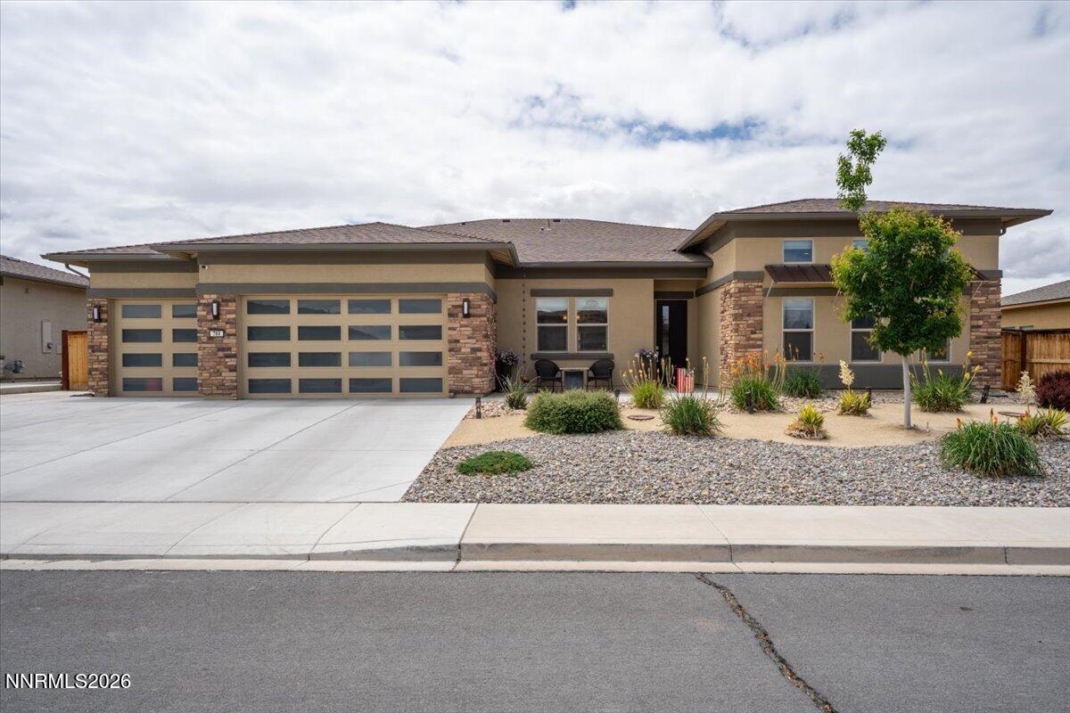 784 Grey Hawk Drive Property Photo 1