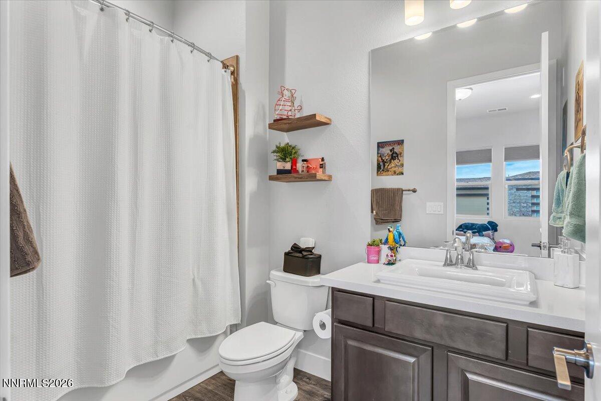 784 Grey Hawk Drive Property Photo 26