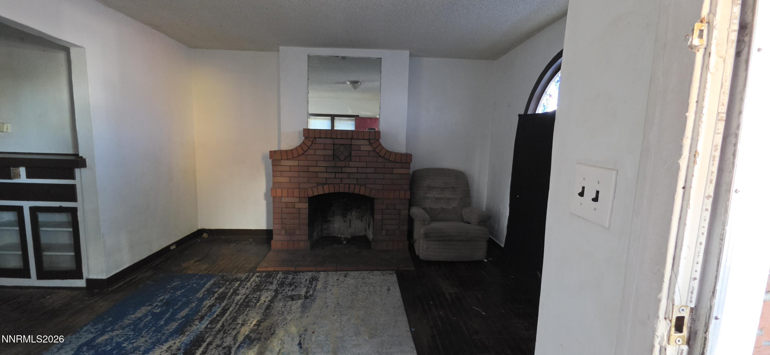 447 Vine Street Property Photo 6