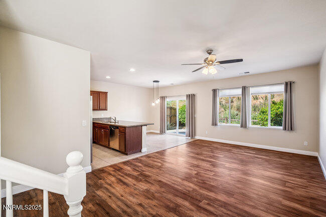 1825 Star Bright Way Property Photo 3