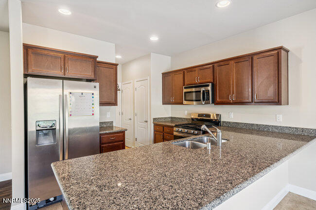 1825 Star Bright Way Property Photo 7