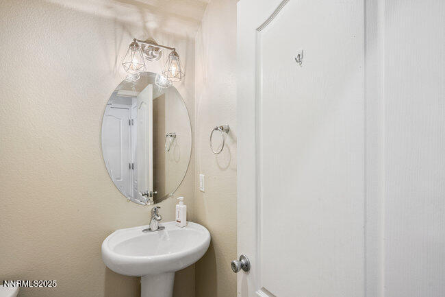 1825 Star Bright Way Property Photo 9