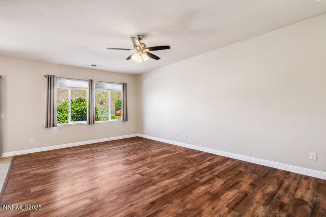 1825 Star Bright Way Property Photo 10