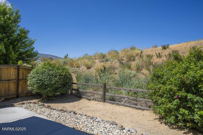 1825 Star Bright Way Property Photo 24