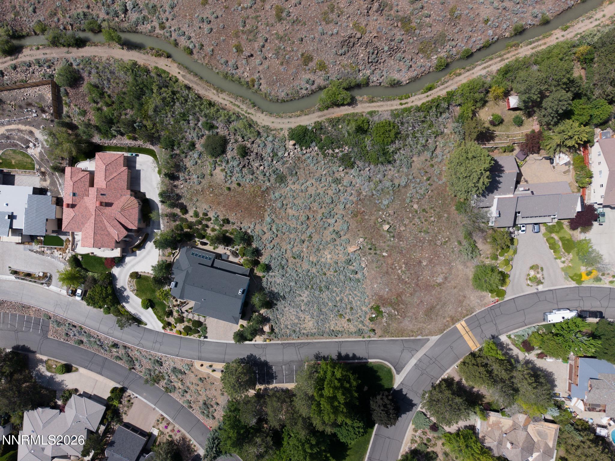2815 E Lake Ridge Property Photo 1