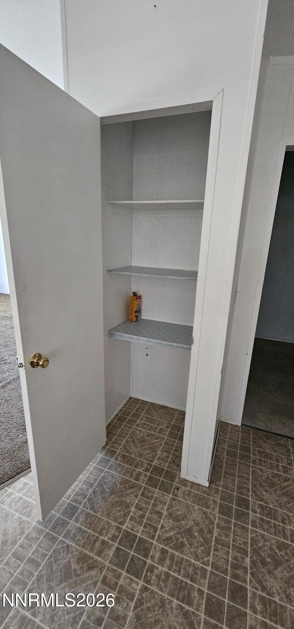 121 Del Drive Property Photo 13