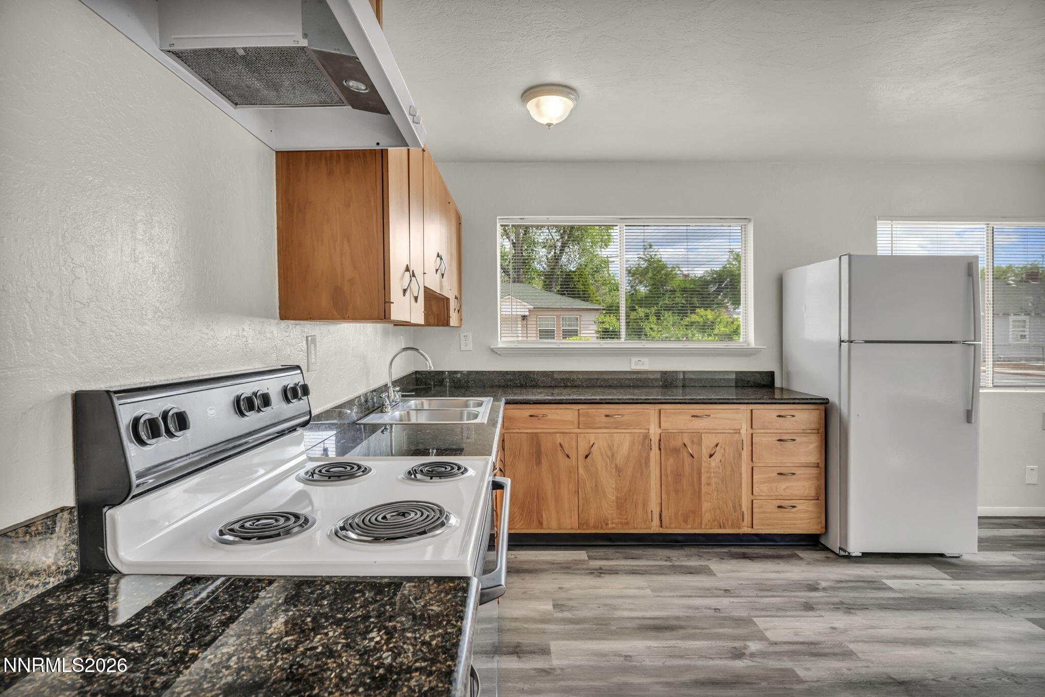 908 12th Street Property Photo 26