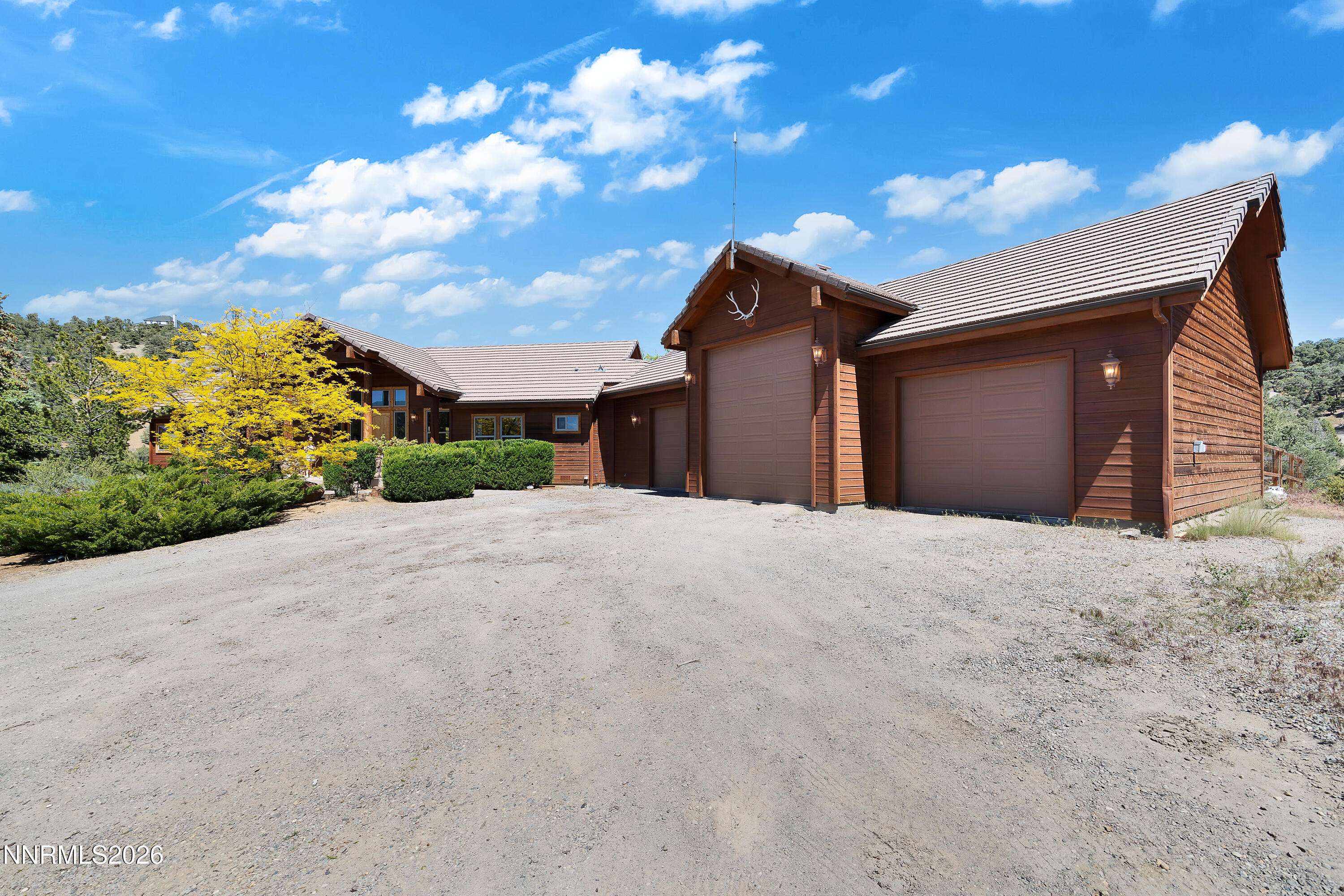 400 Panamint Road Property Photo 5