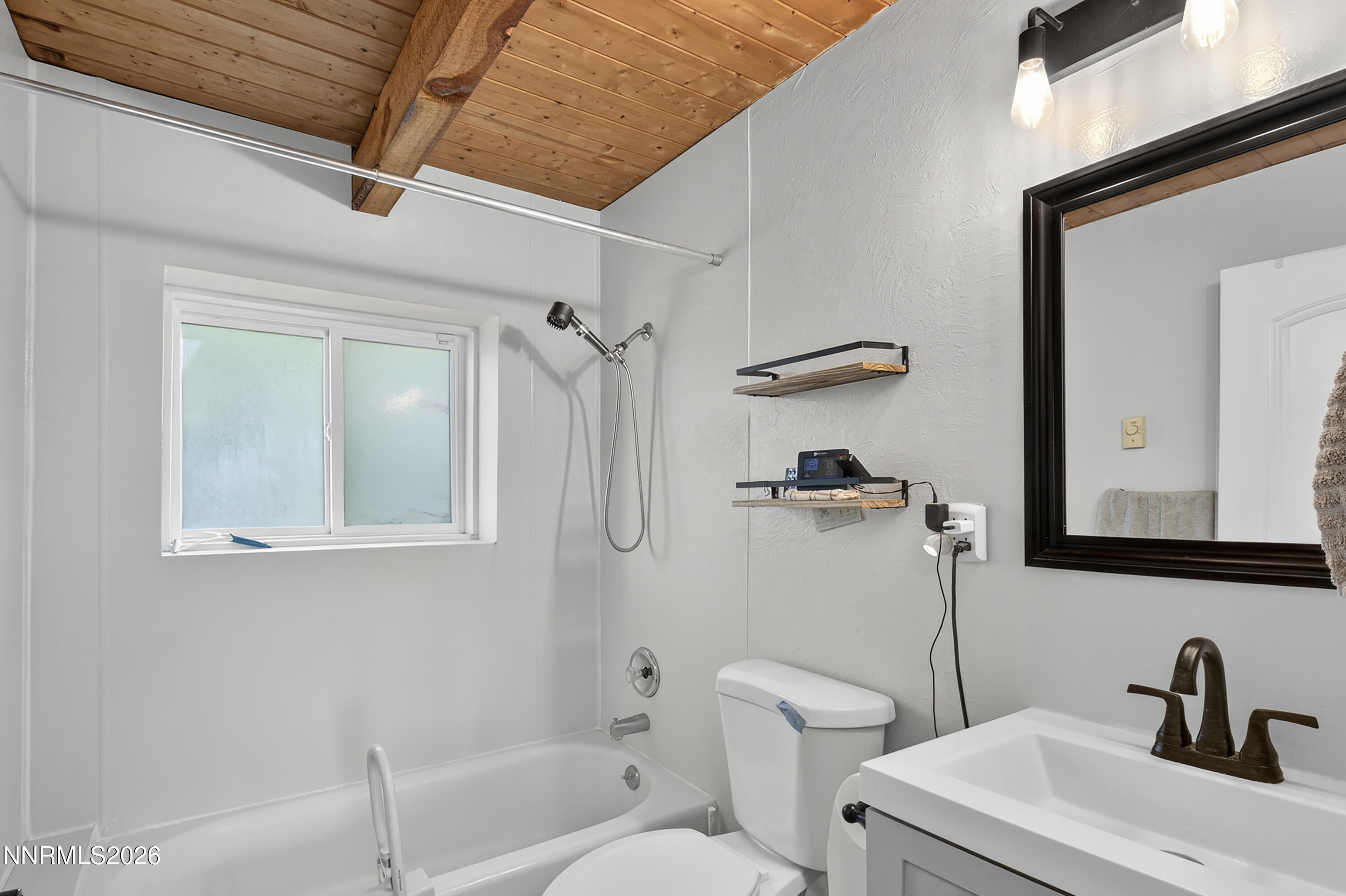 538 Palace Parkway Property Photo 8
