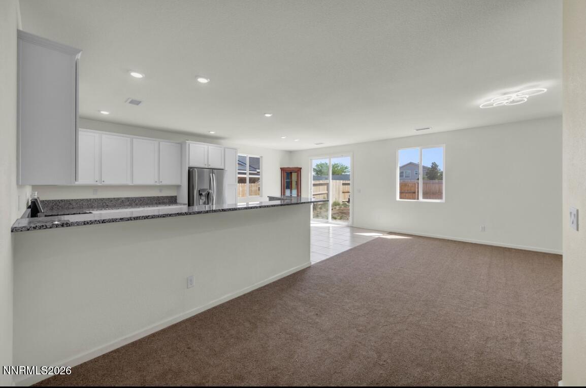 735 Roberts Creek Drive Property Photo 4