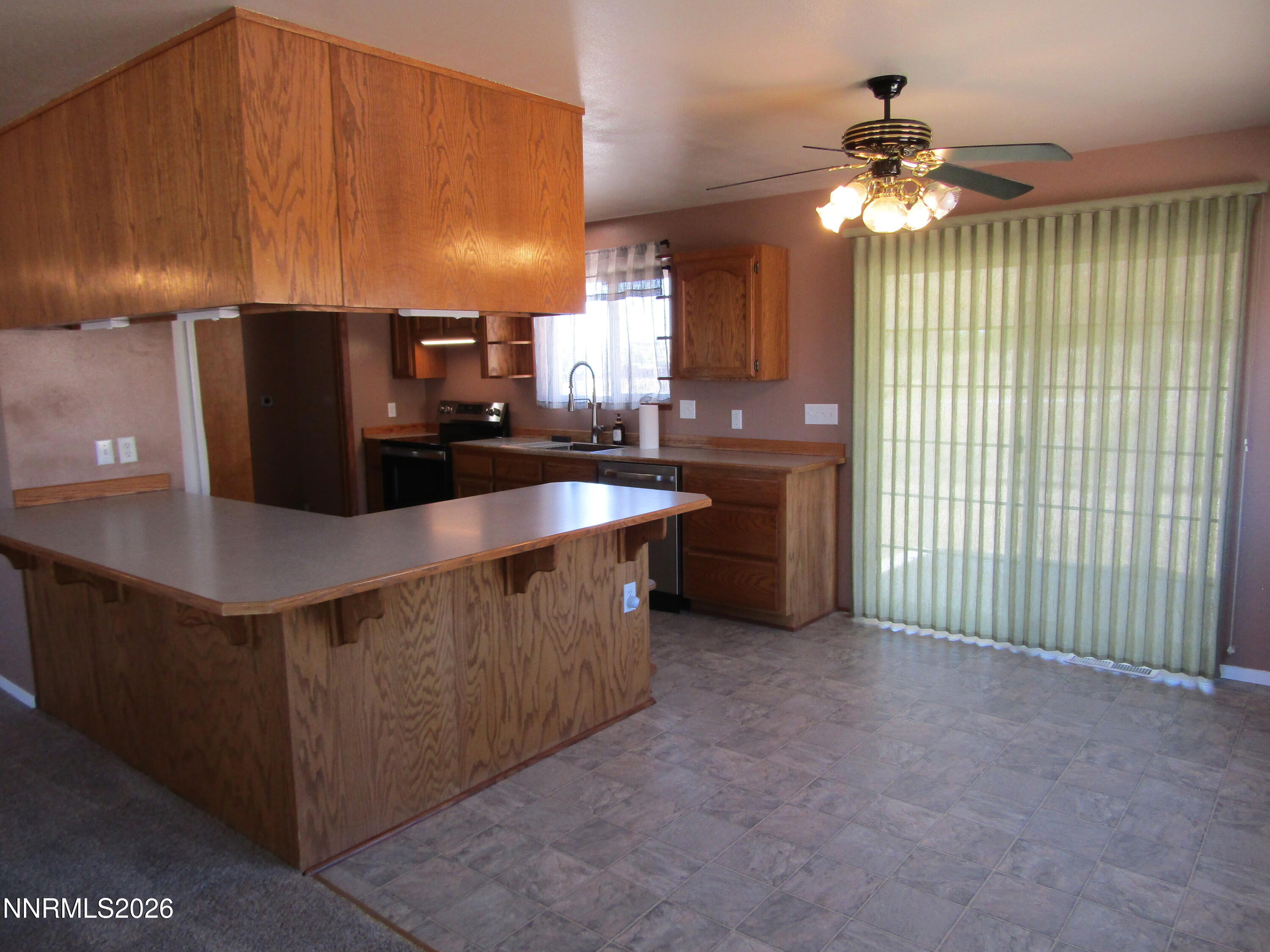15 Juniper Way Property Photo 8