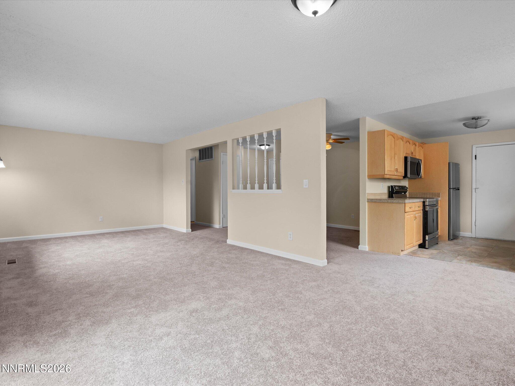 640 Nancy Circle Property Photo 7