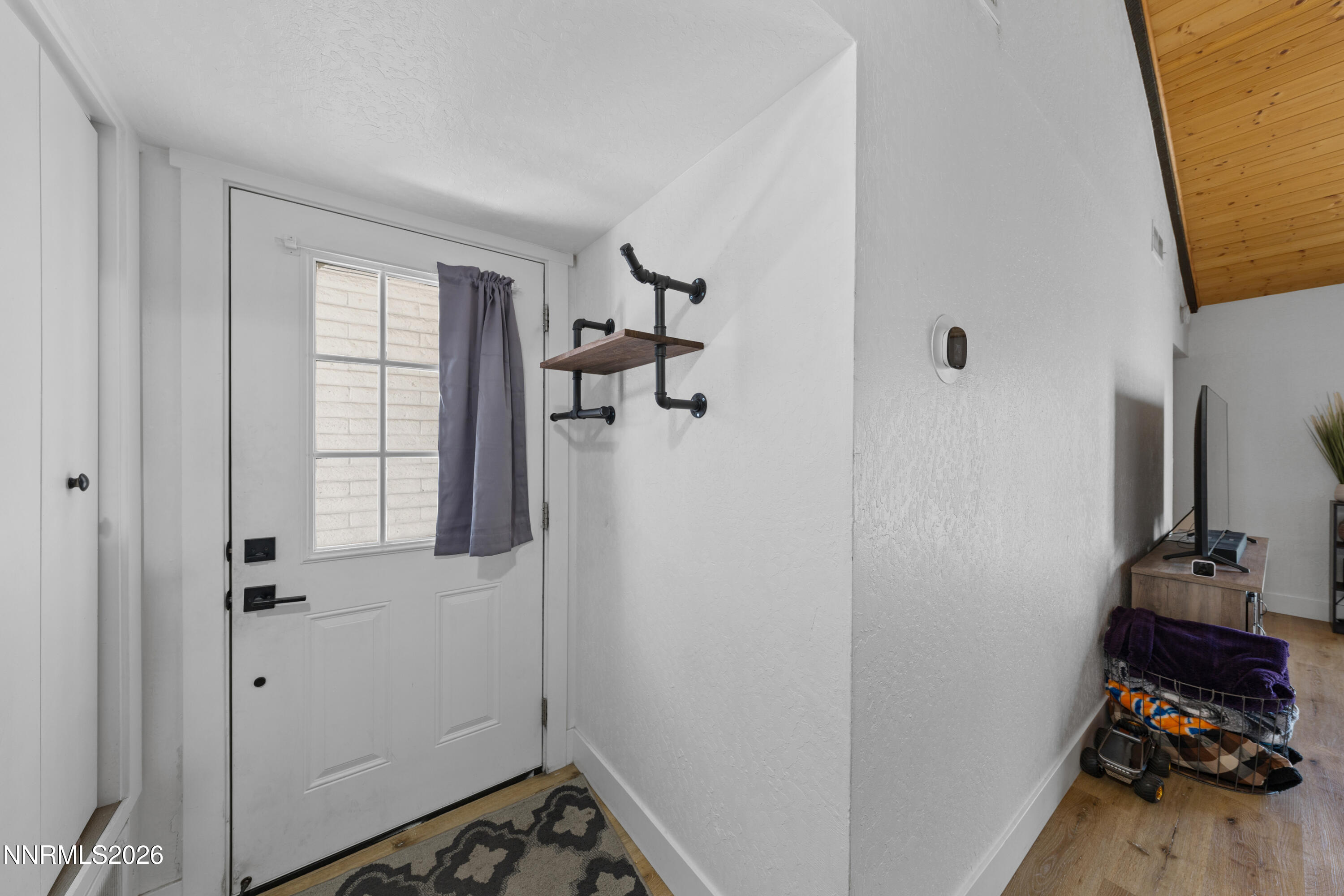 21 Castle Way Property Photo 24