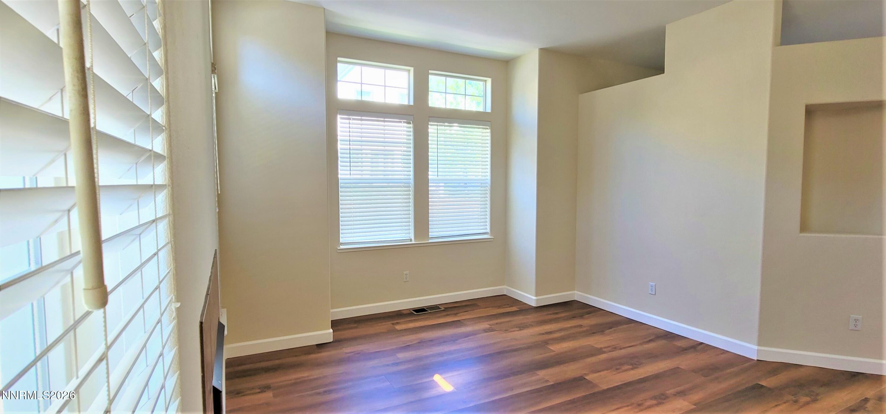 3528 Mashie Drive Property Photo 8