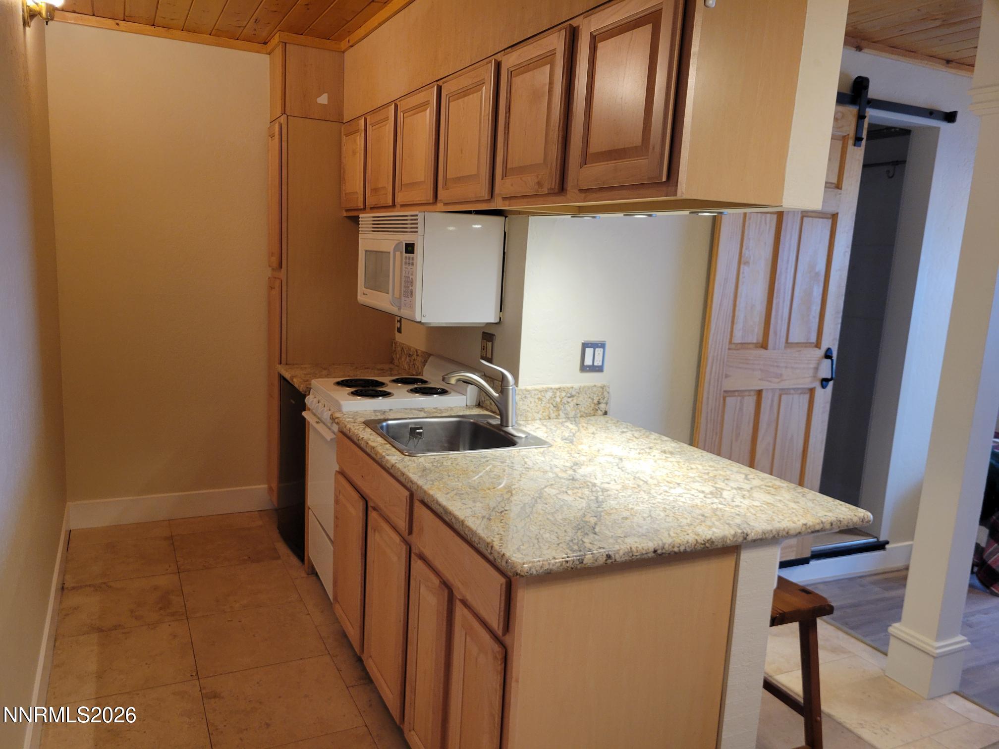 331 Tramway Drive # 19 Property Photo 2
