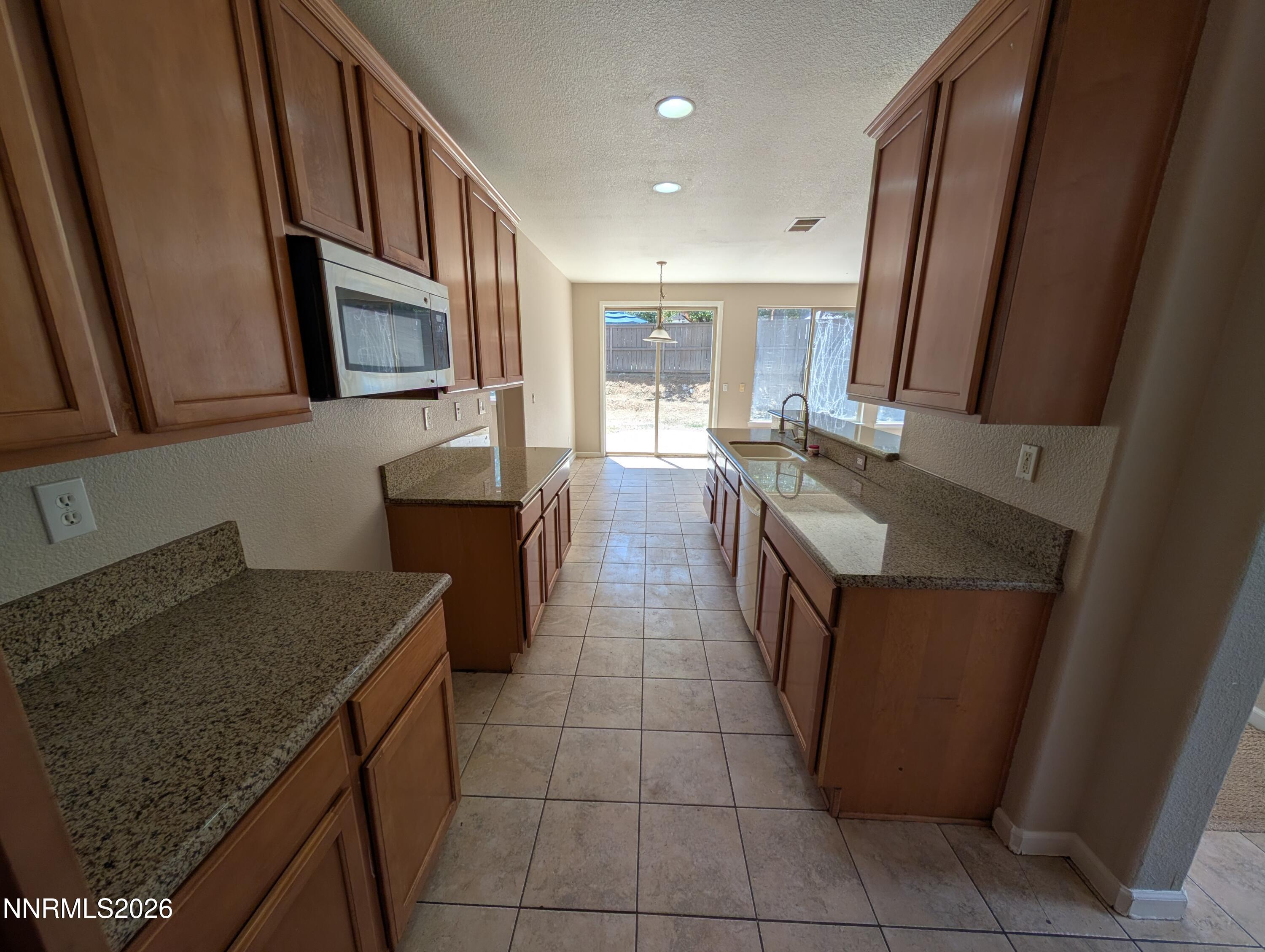 550 Martingale Court Property Photo 12