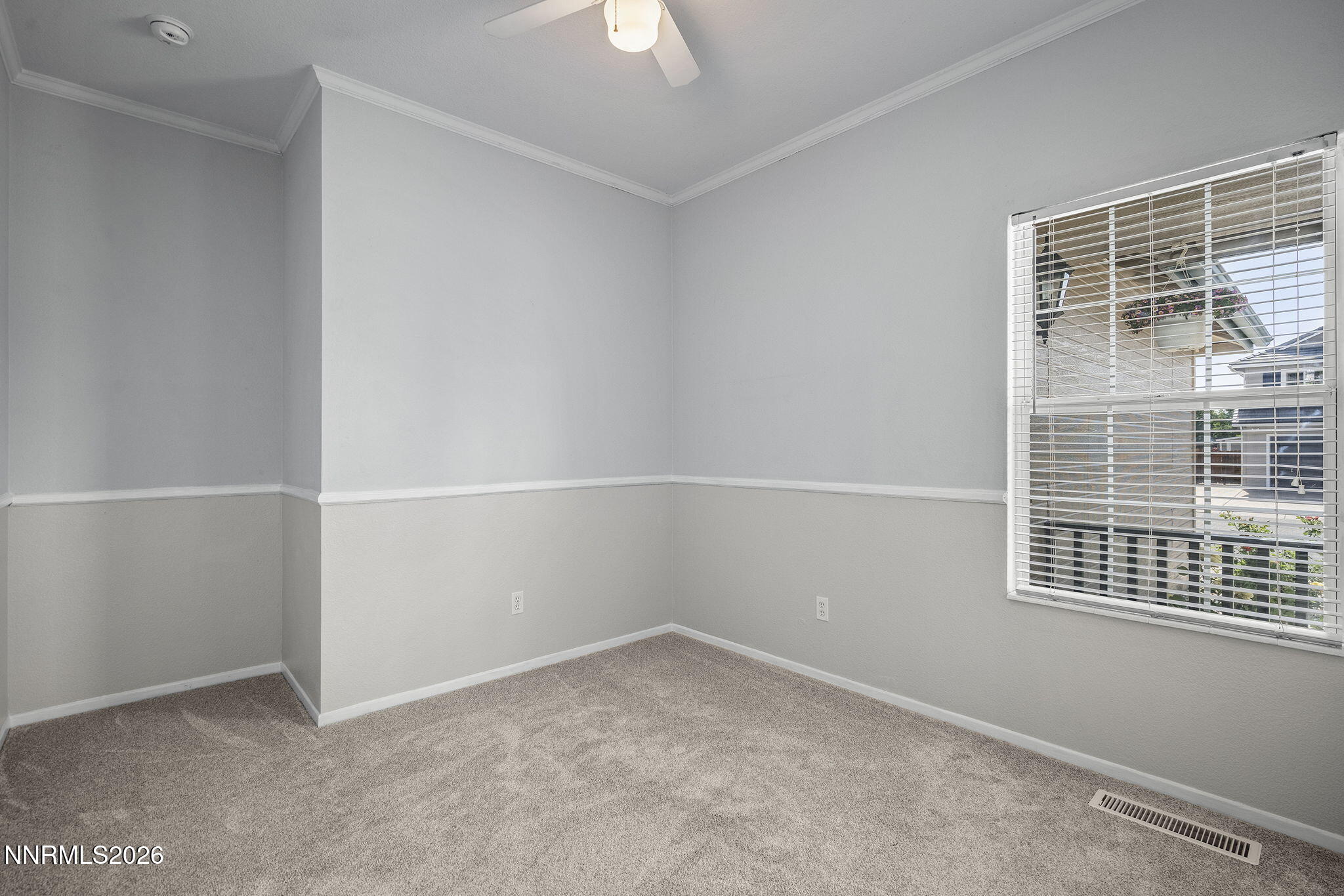 996 Petes Way Property Photo 14