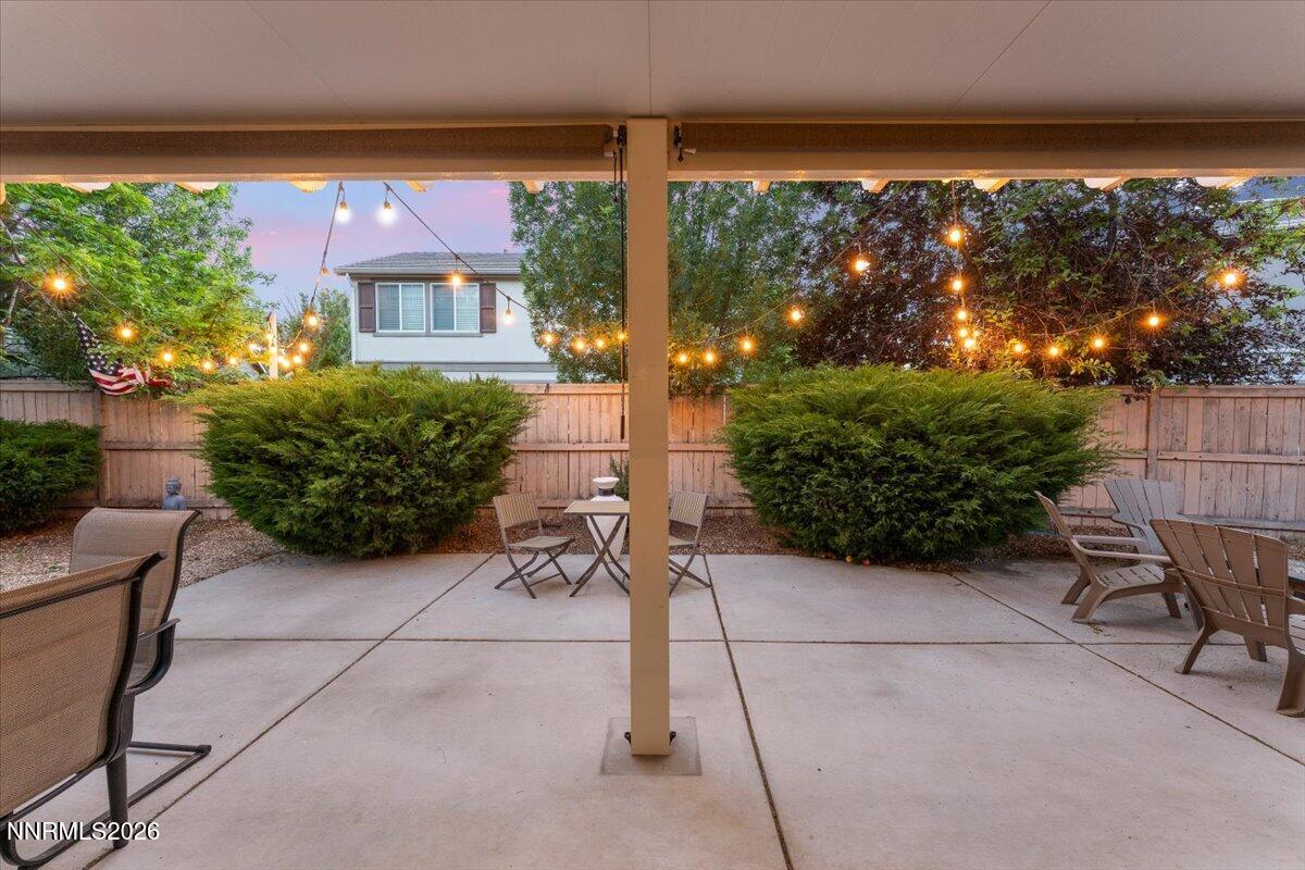 10891 Oakhaven Drive Property Photo 4