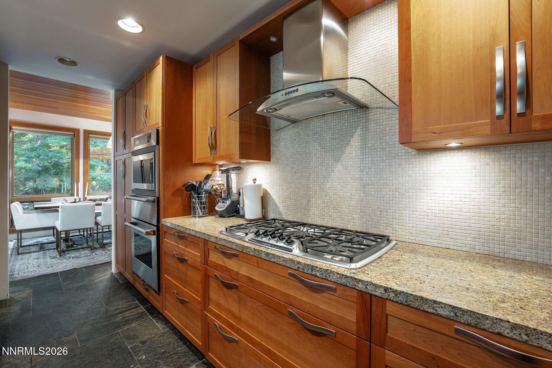 685 Wilson Way # 4 Property Photo 6