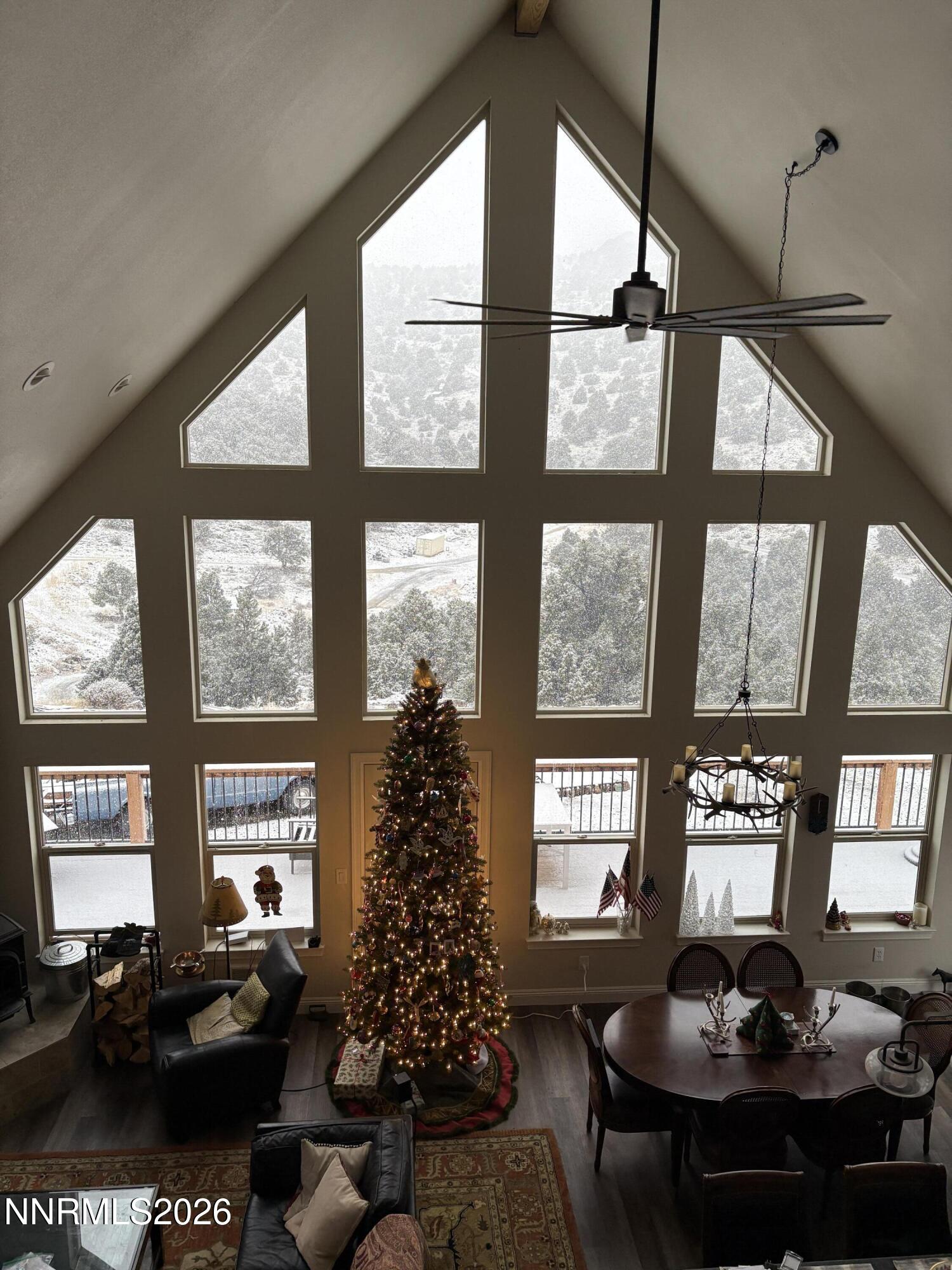 2380 Wild Rose Road Property Photo 8